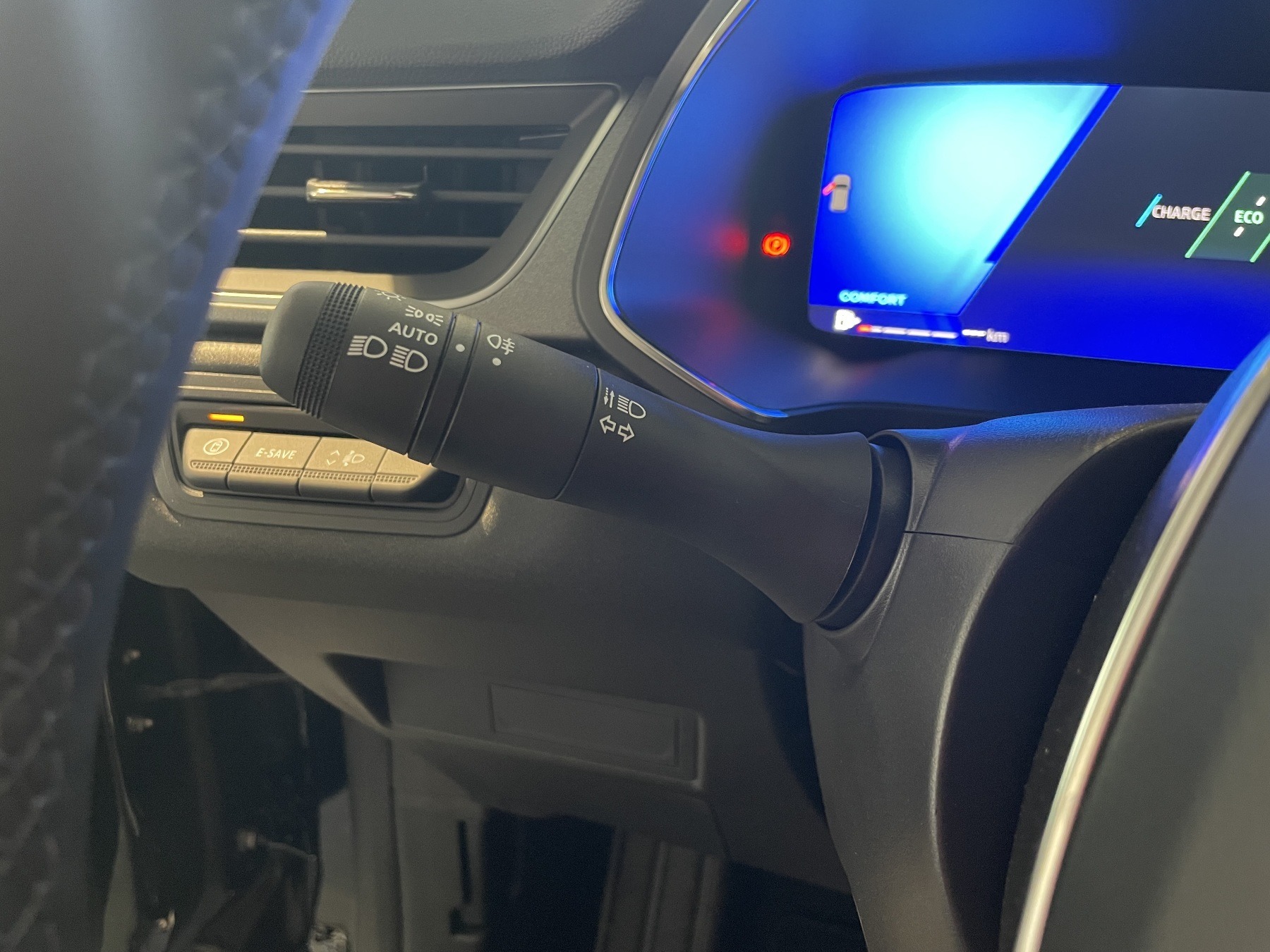 Bild 39 - Symbioz Techno Full Hybrid E-Tech 160