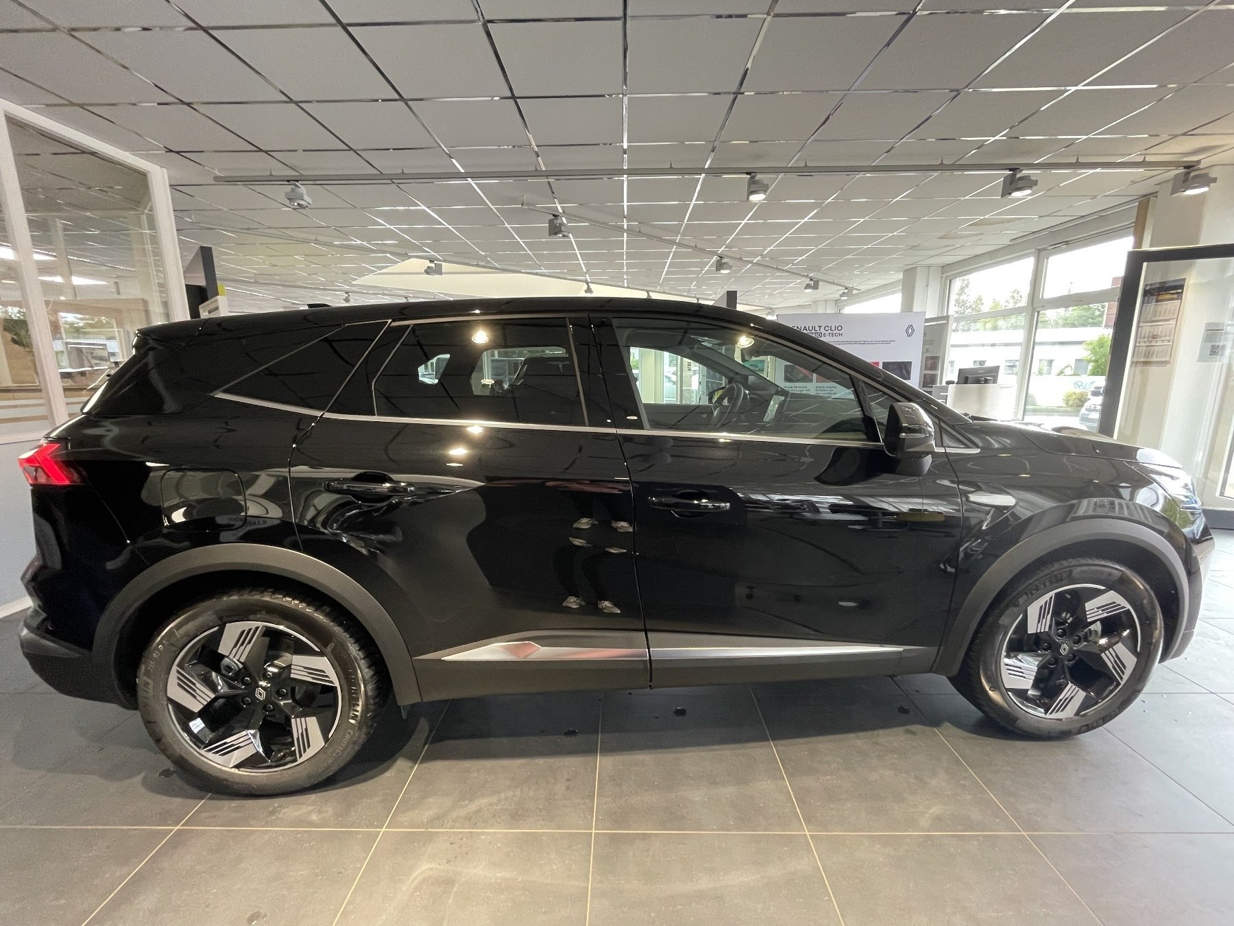 Bild 8 - Symbioz Techno Full Hybrid E-Tech 160