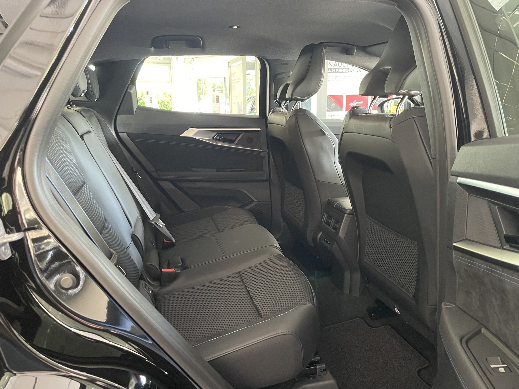 Bild 15 - Austral Esprit Alpine Full Hybrid E-Tech 200 ABS