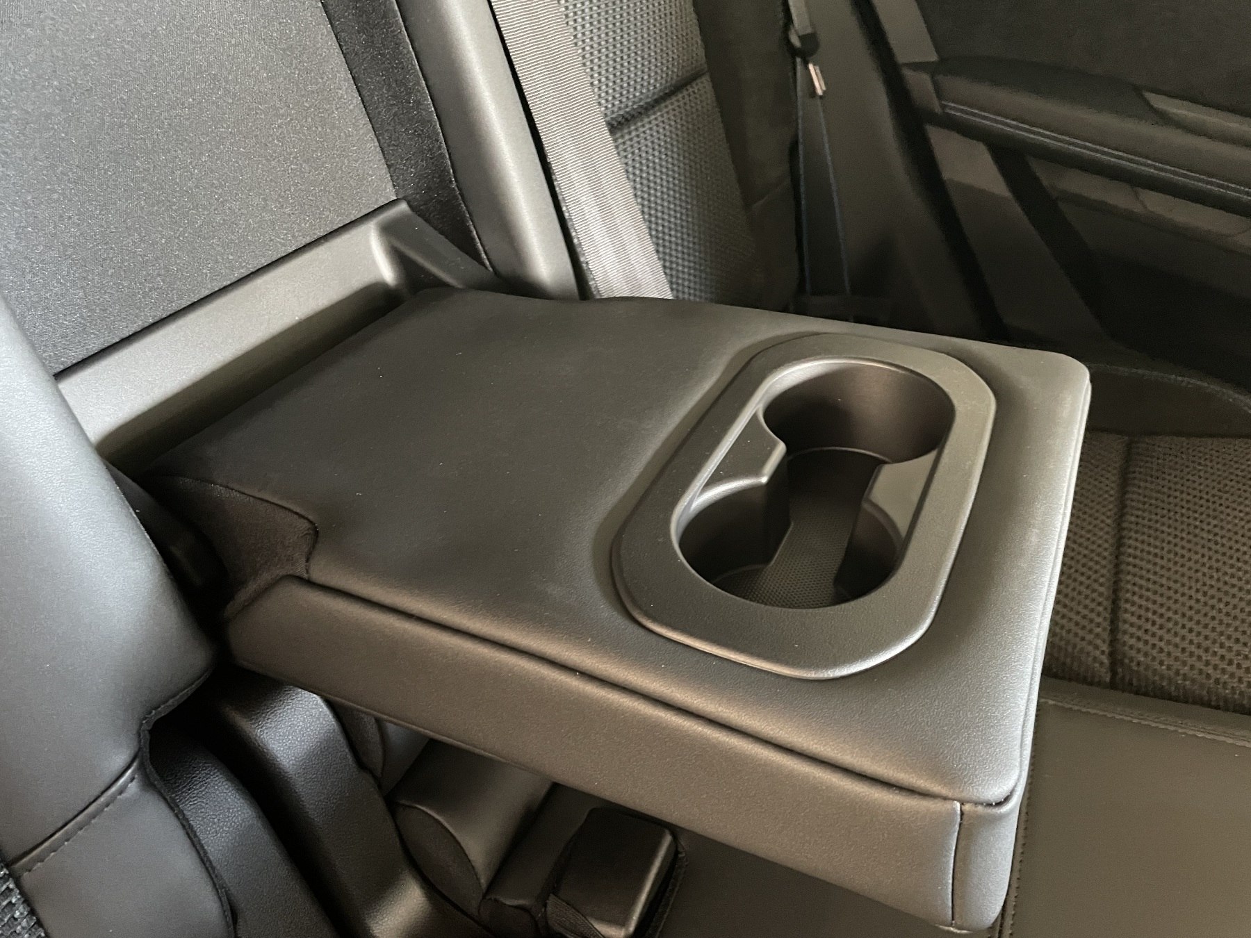 Bild 17 - Austral Esprit Alpine Full Hybrid E-Tech 200 ABS