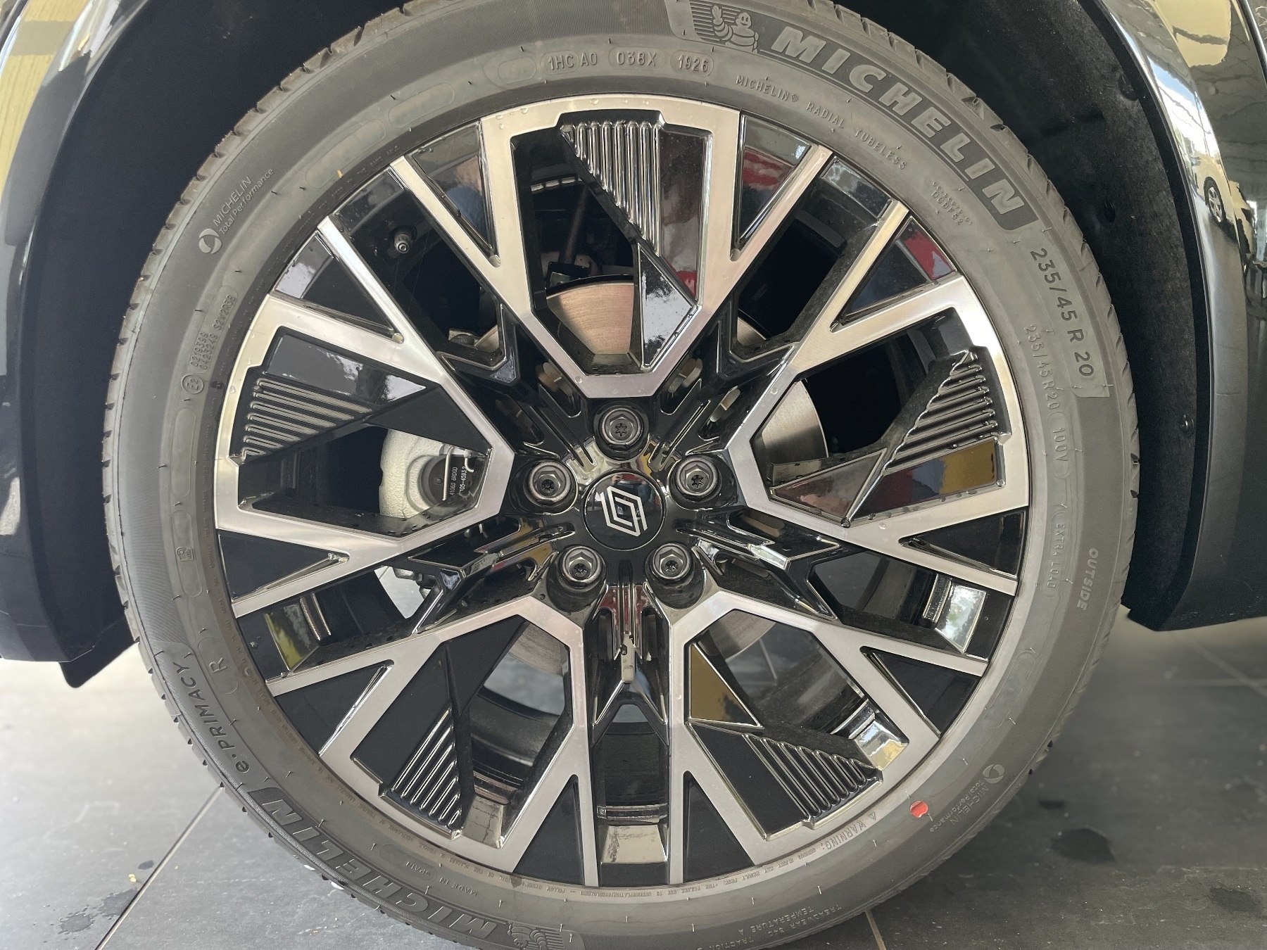 Bild 31 - Austral Esprit Alpine Full Hybrid E-Tech 200 ABS