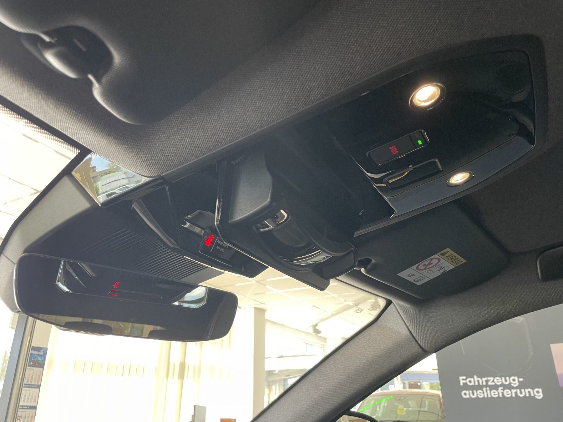 Bild 48 - Austral Esprit Alpine Full Hybrid E-Tech 200 ABS