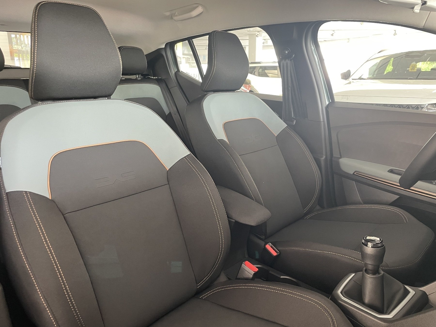 Bild 11 - Sandero Stepway Extreme TCe 110 ABS Fahrerairbag