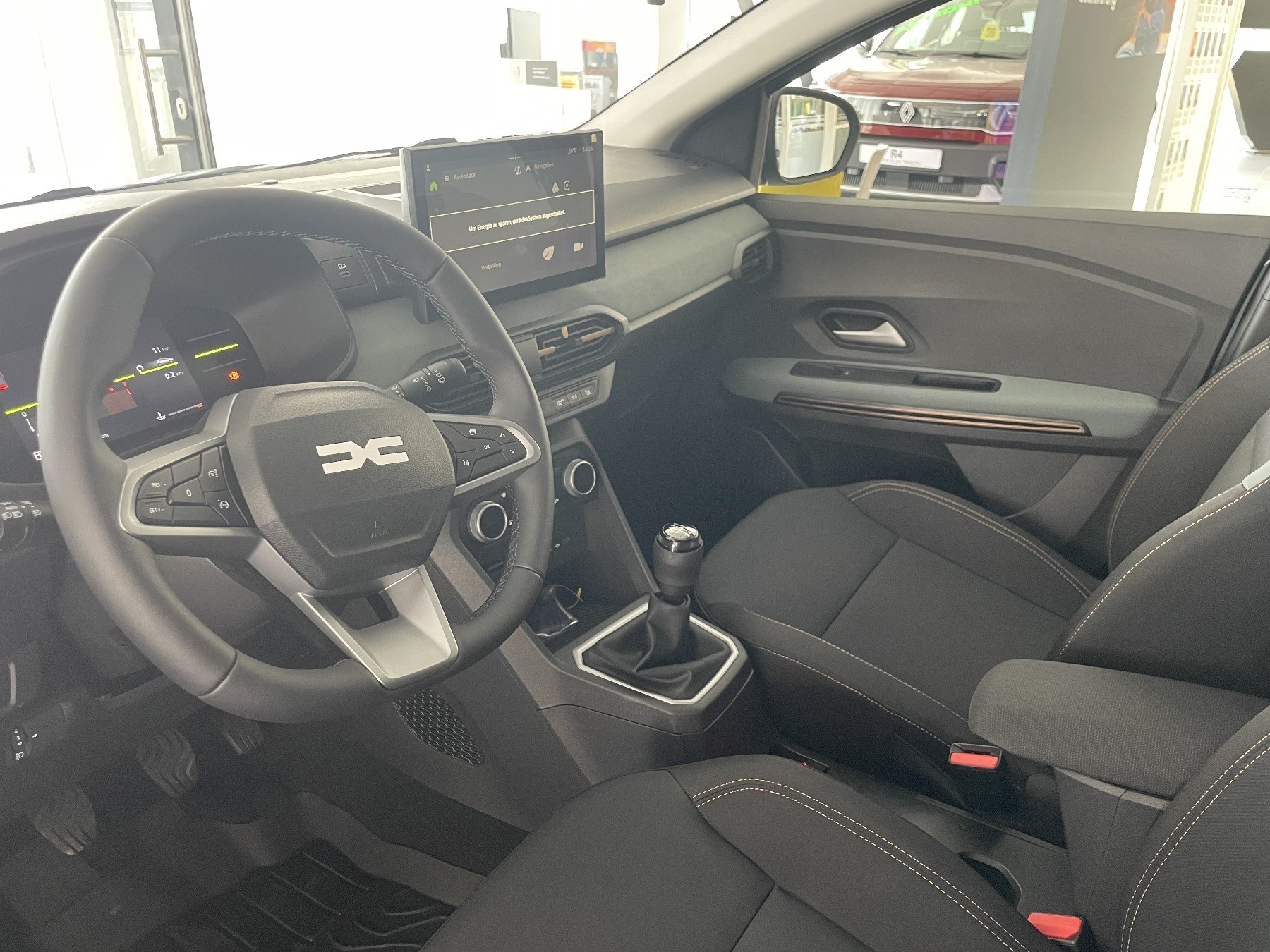 Bild 33 - Sandero Stepway Extreme TCe 110 ABS Fahrerairbag