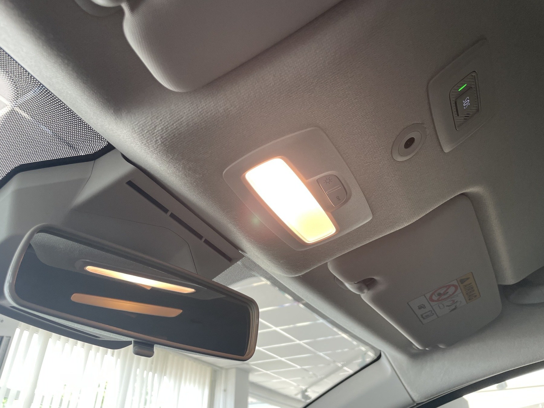 Bild 46 - Sandero Stepway Extreme TCe 110 ABS Fahrerairbag