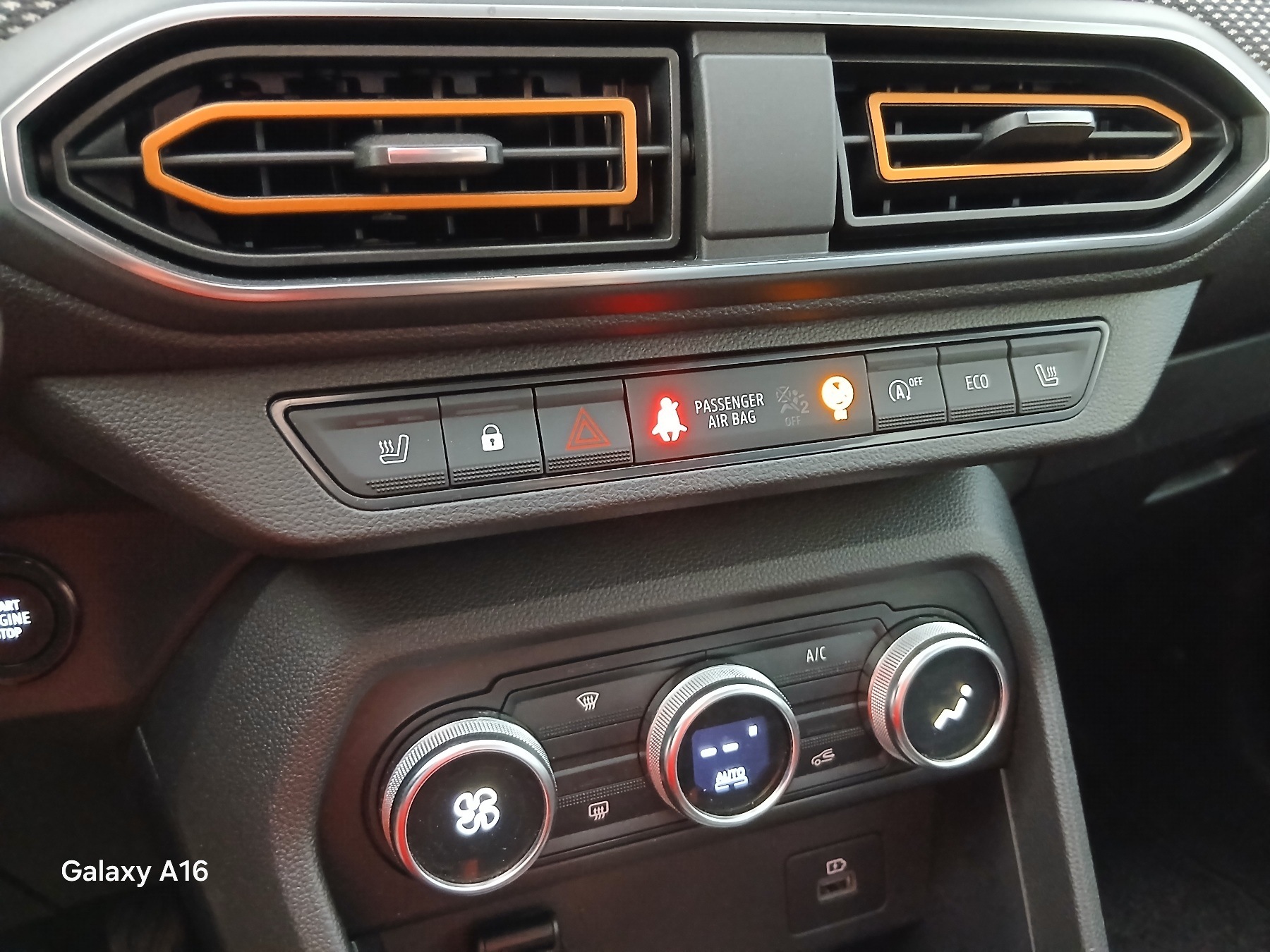 Bild 39 - Sandero Stepway Comfort TCe 100 ECO-G ABS ESP ZV