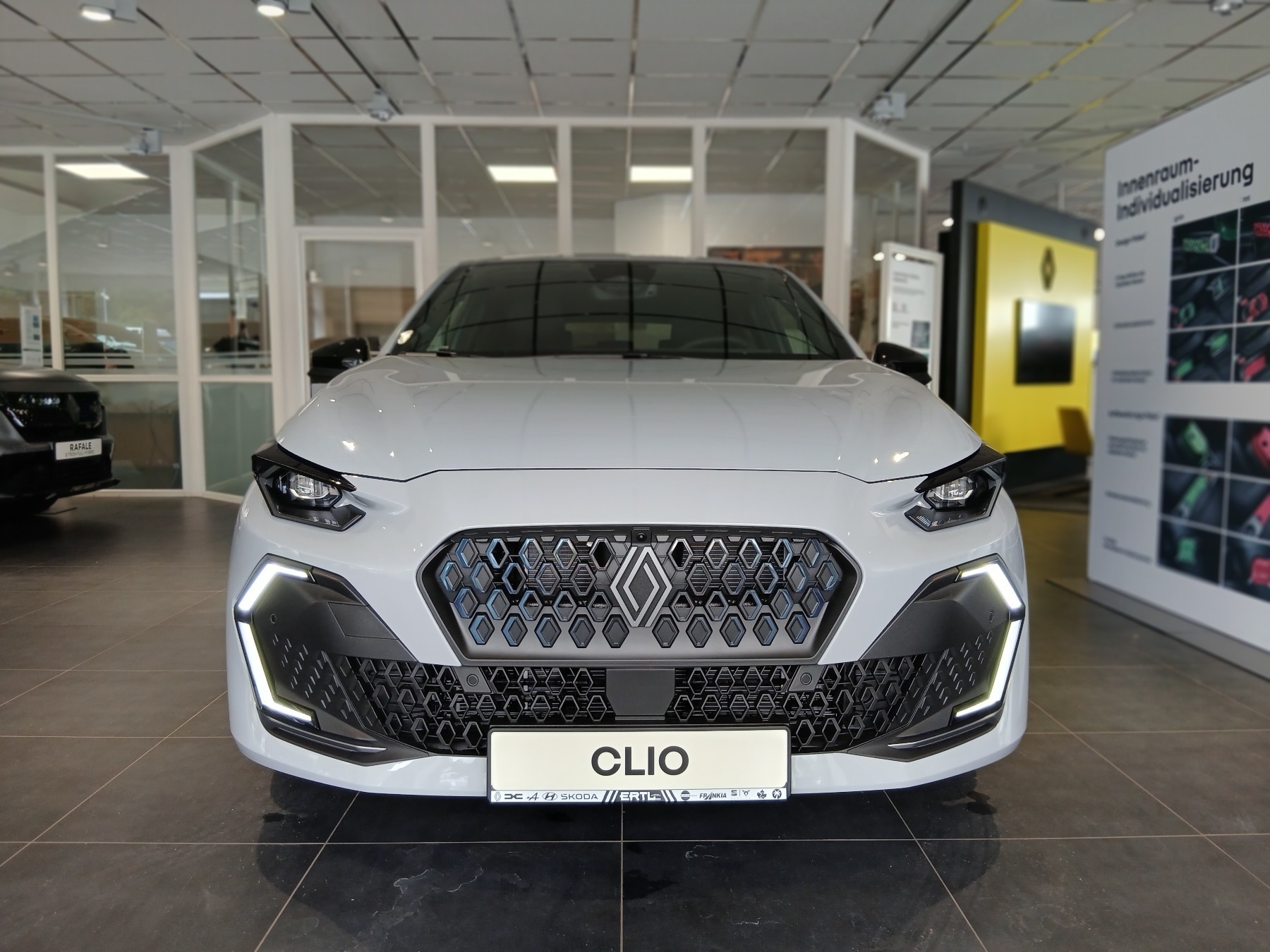 Bild 2 - Clio Esprit Alpine Full Hybrid E-Tech 160