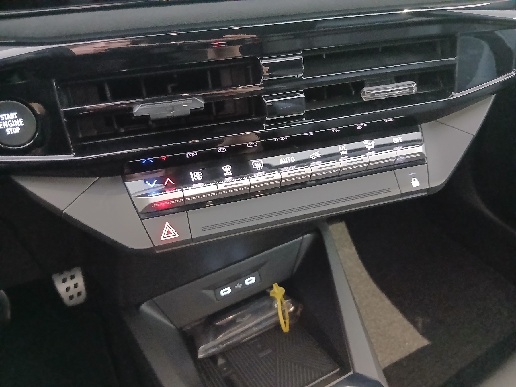 Bild 36 - Clio Esprit Alpine Full Hybrid E-Tech 160