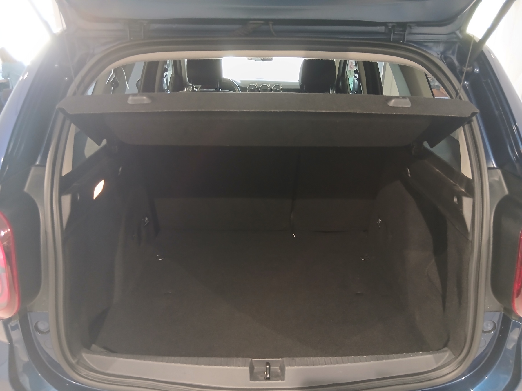 Bild 50 - Duster Prestige TCe 125 2WD ABS Fahrerairbag ESP