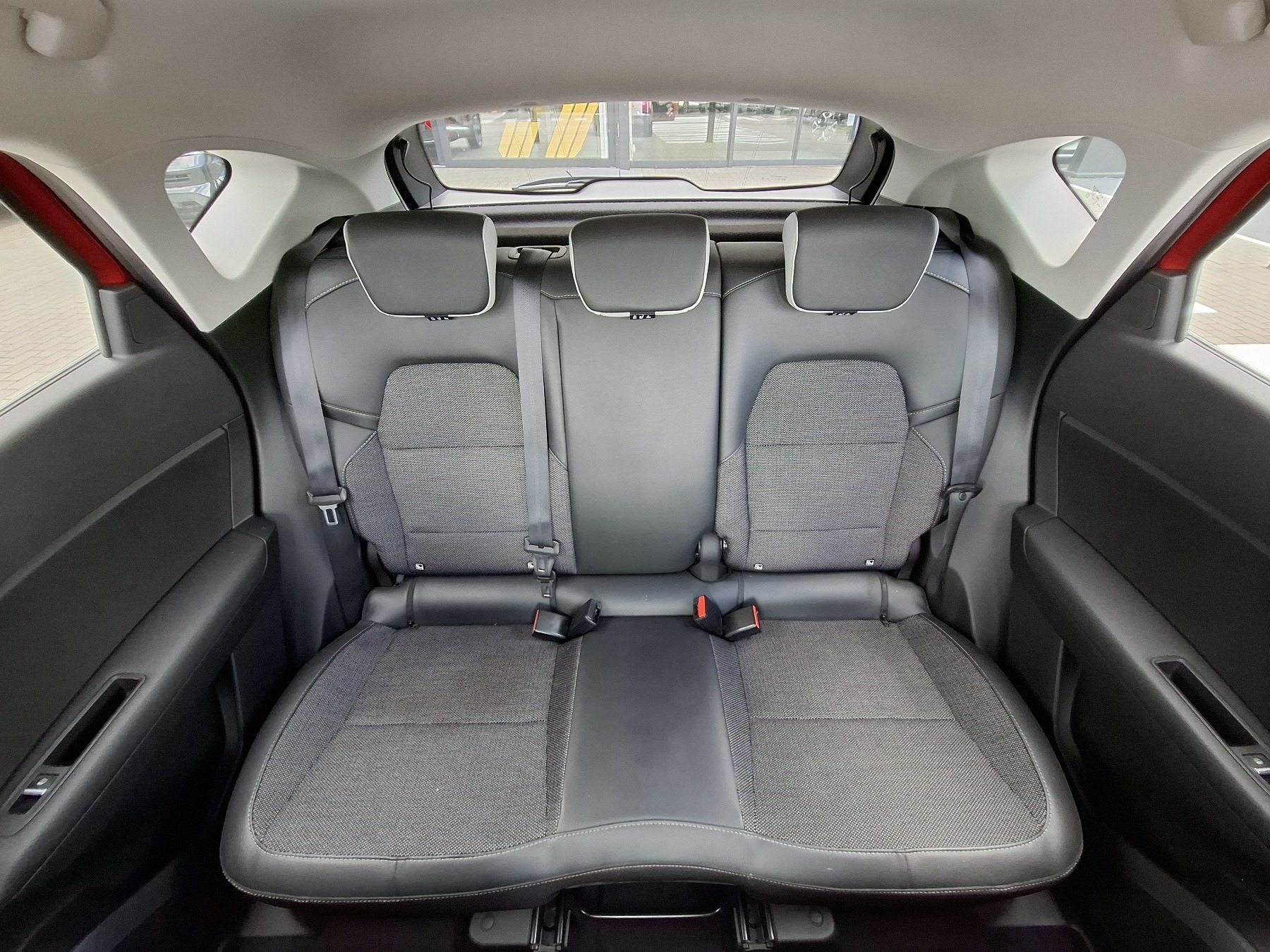 Bild 16 - Captur INTENS E-TECH 160 PLUG-in Schiebedach