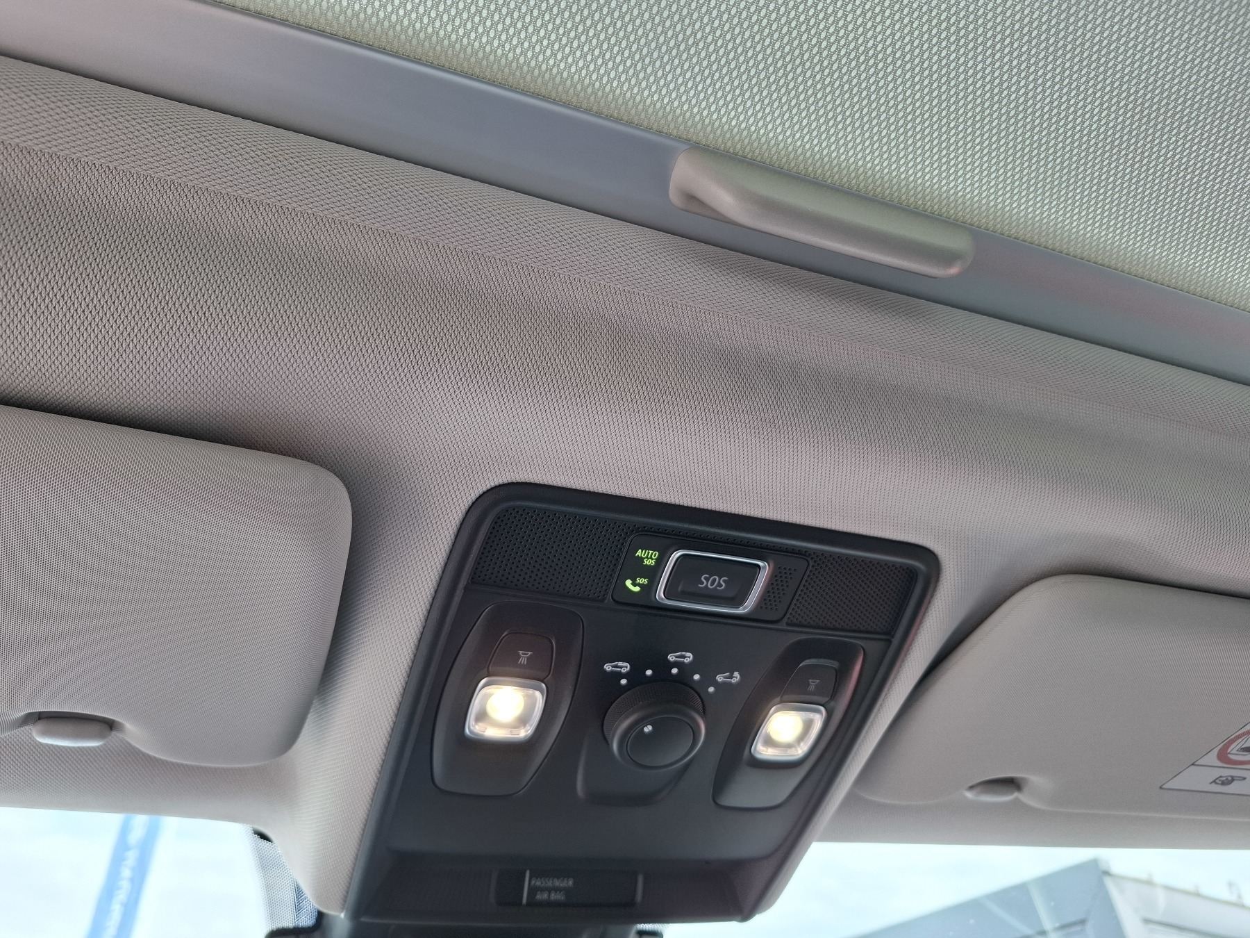 Bild 30 - Captur INTENS E-TECH 160 PLUG-in Schiebedach