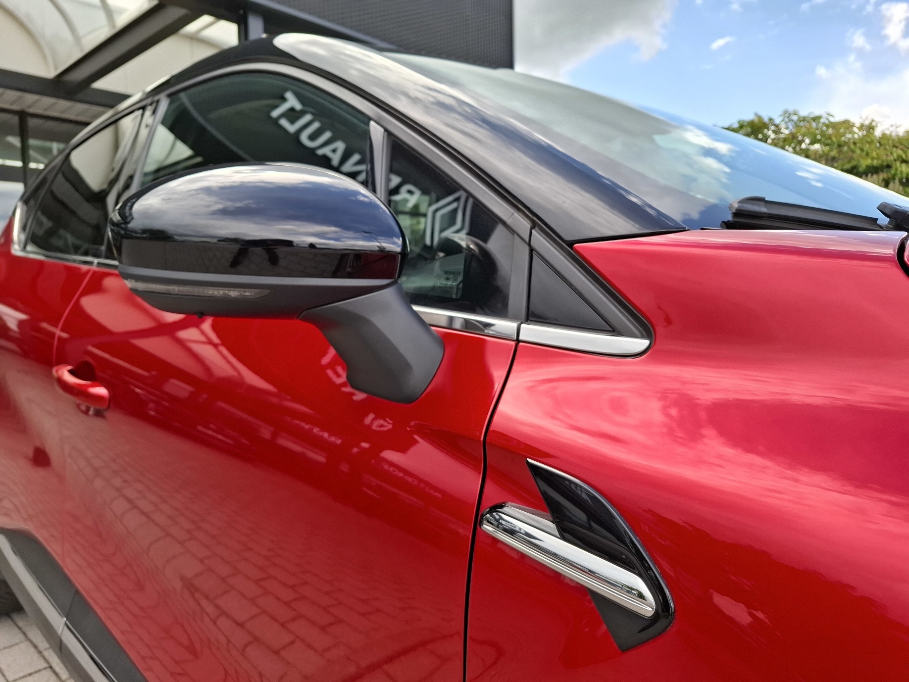 Bild 45 - Captur INTENS E-TECH 160 PLUG-in Schiebedach