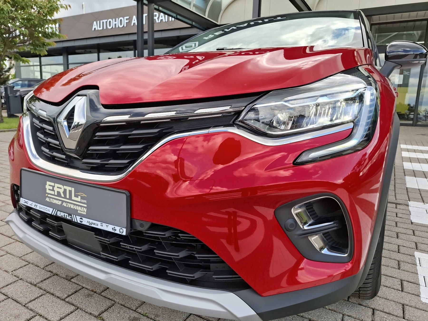 Bild 48 - Captur INTENS E-TECH 160 PLUG-in Schiebedach