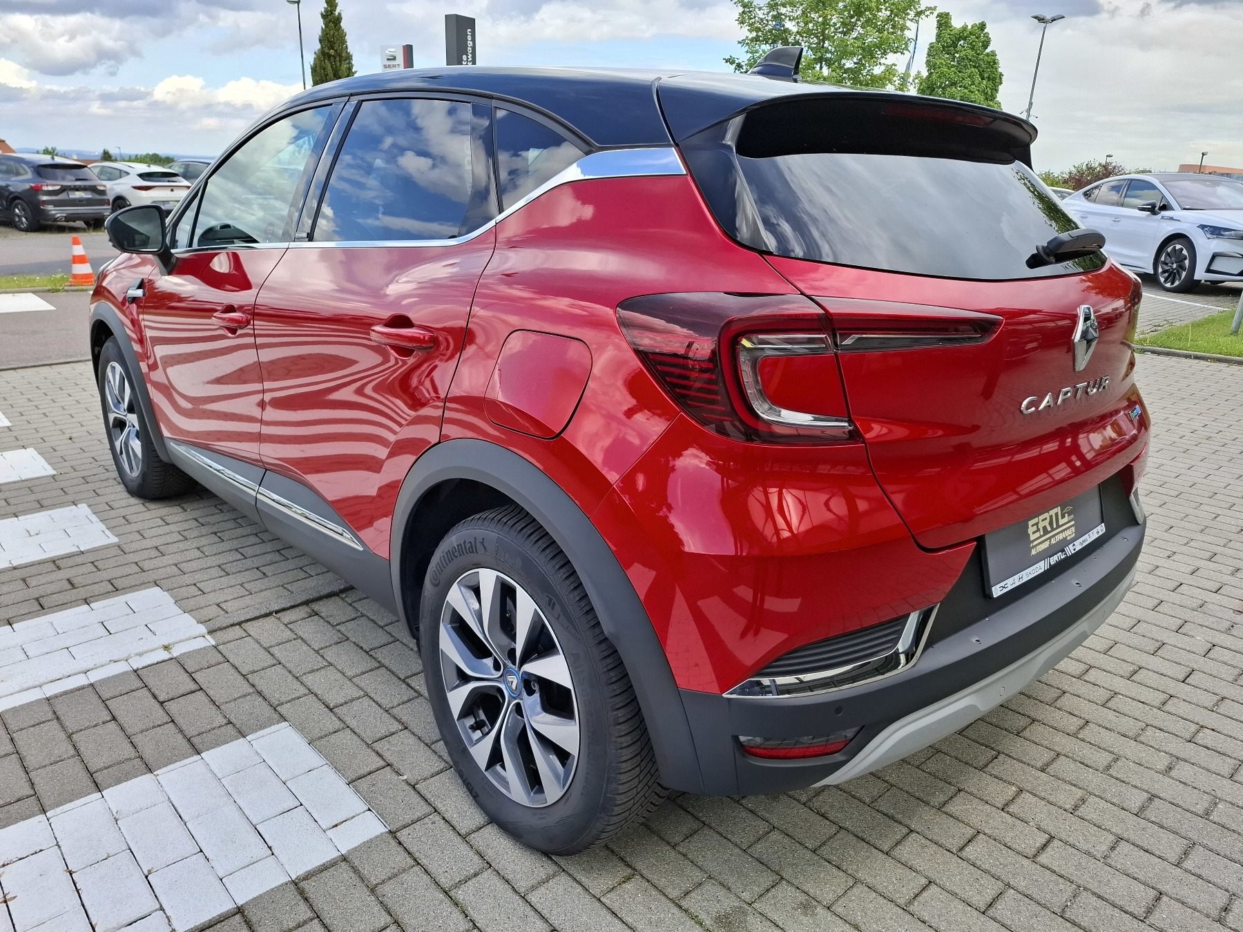 Bild 8 - Captur INTENS E-TECH 160 PLUG-in Schiebedach