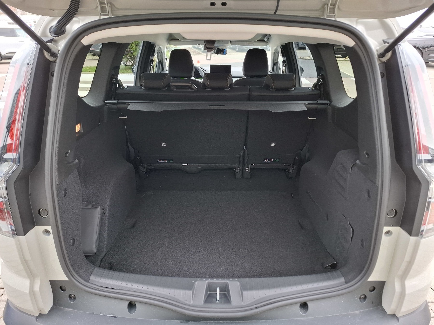 Bild 10 - Jogger TCe 110PS Extreme