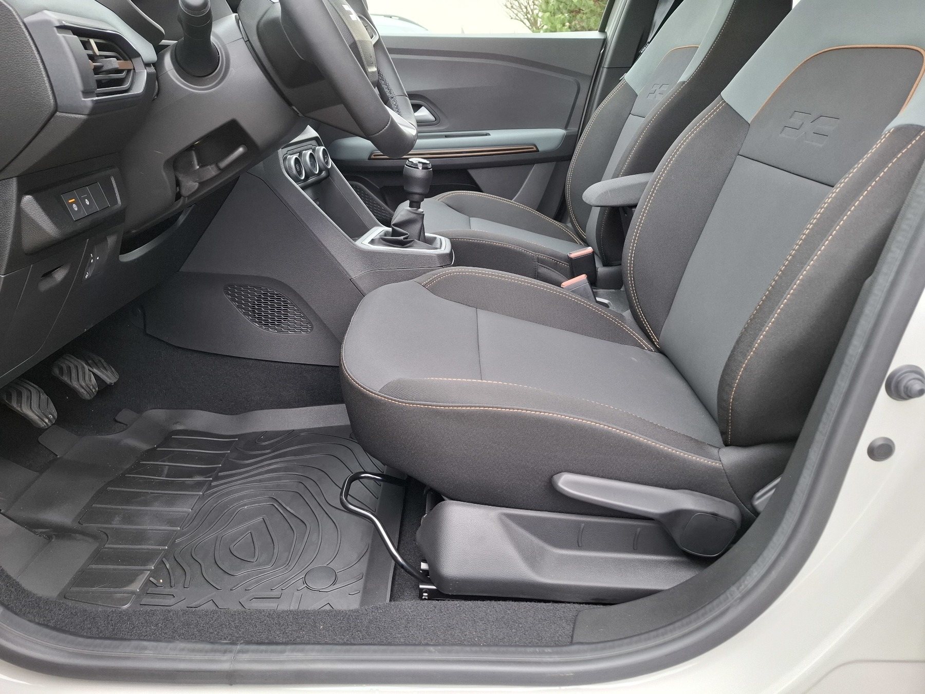 Bild 31 - Jogger TCe 110PS Extreme