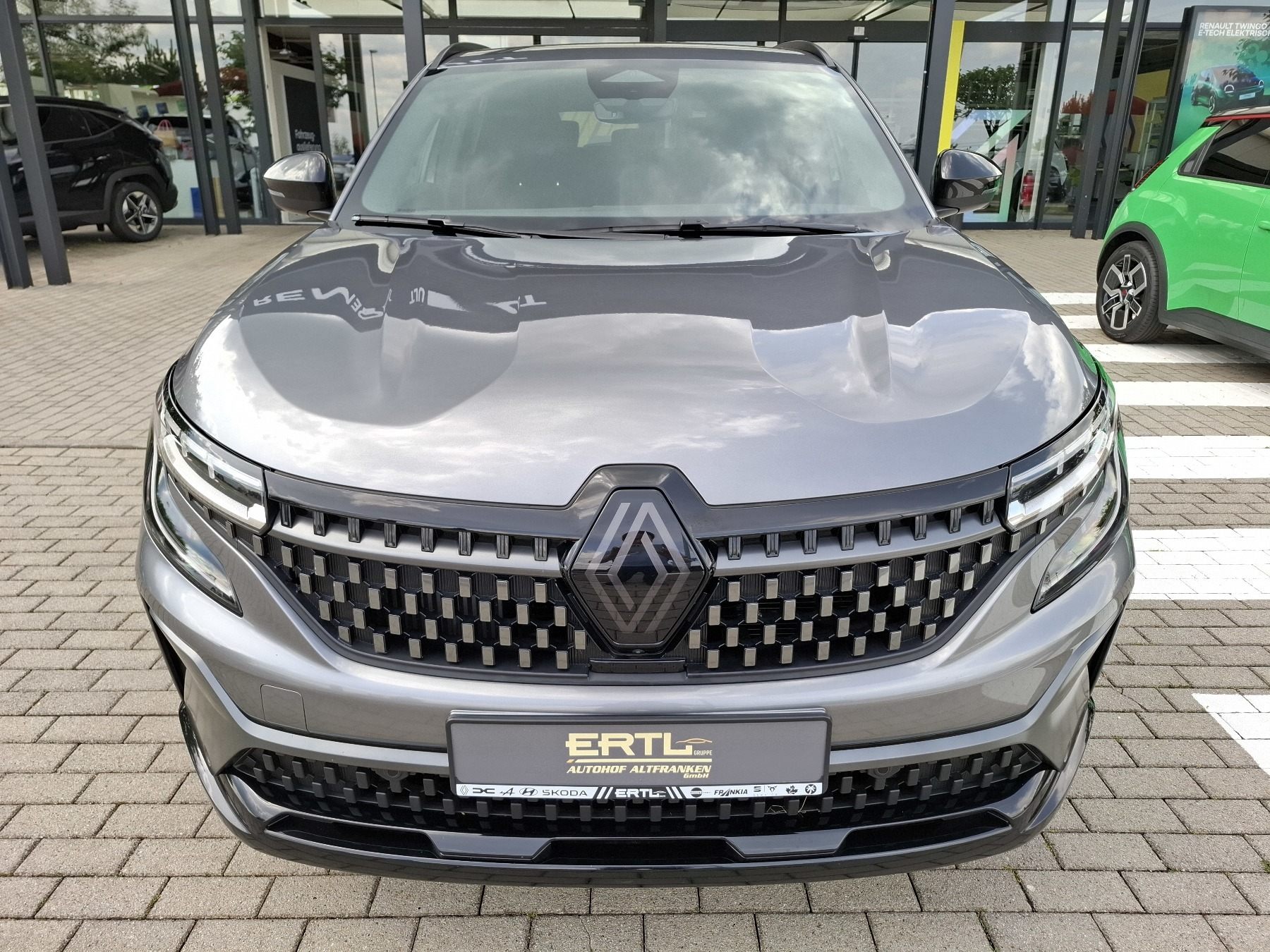 Bild 3 - Austral Mild-Hybrid 160 Techno Esprit Alpine