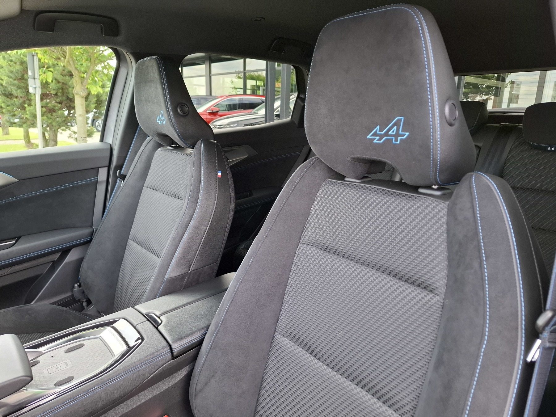 Bild 35 - Austral Mild-Hybrid 160 Techno Esprit Alpine