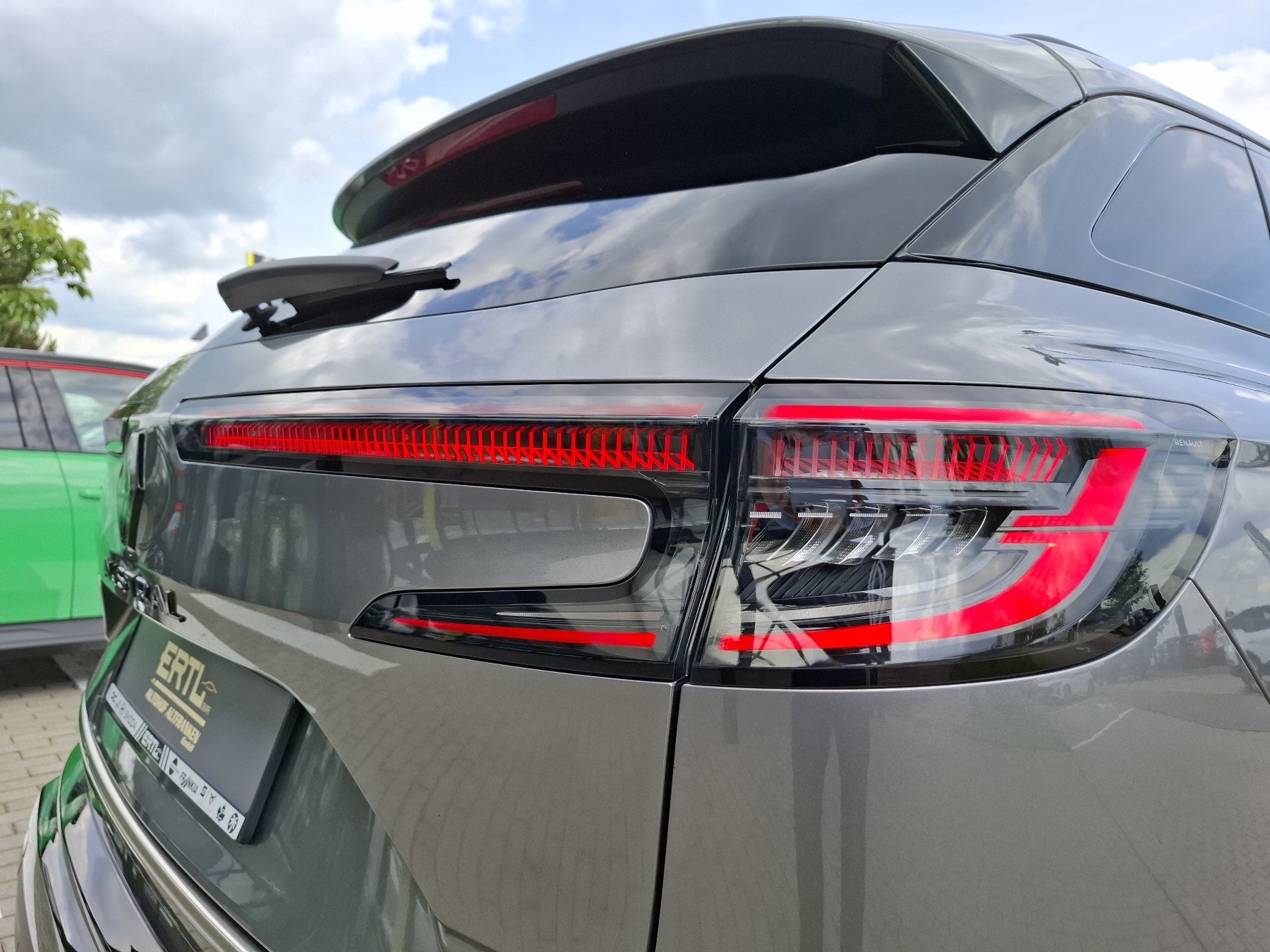 Bild 45 - Austral Mild-Hybrid 160 Techno Esprit Alpine