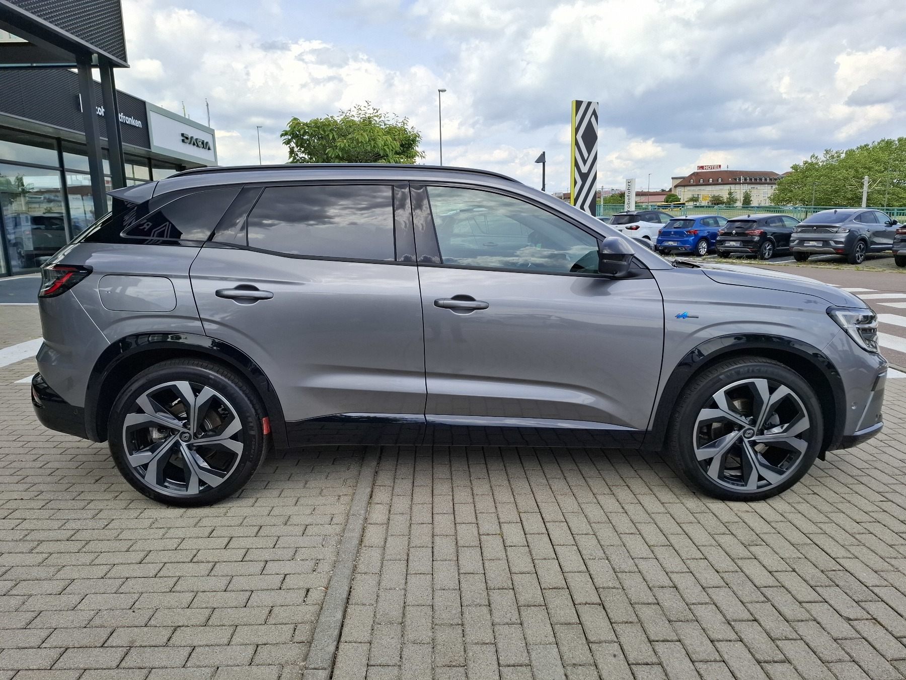 Bild 5 - Austral Mild-Hybrid 160 Techno Esprit Alpine