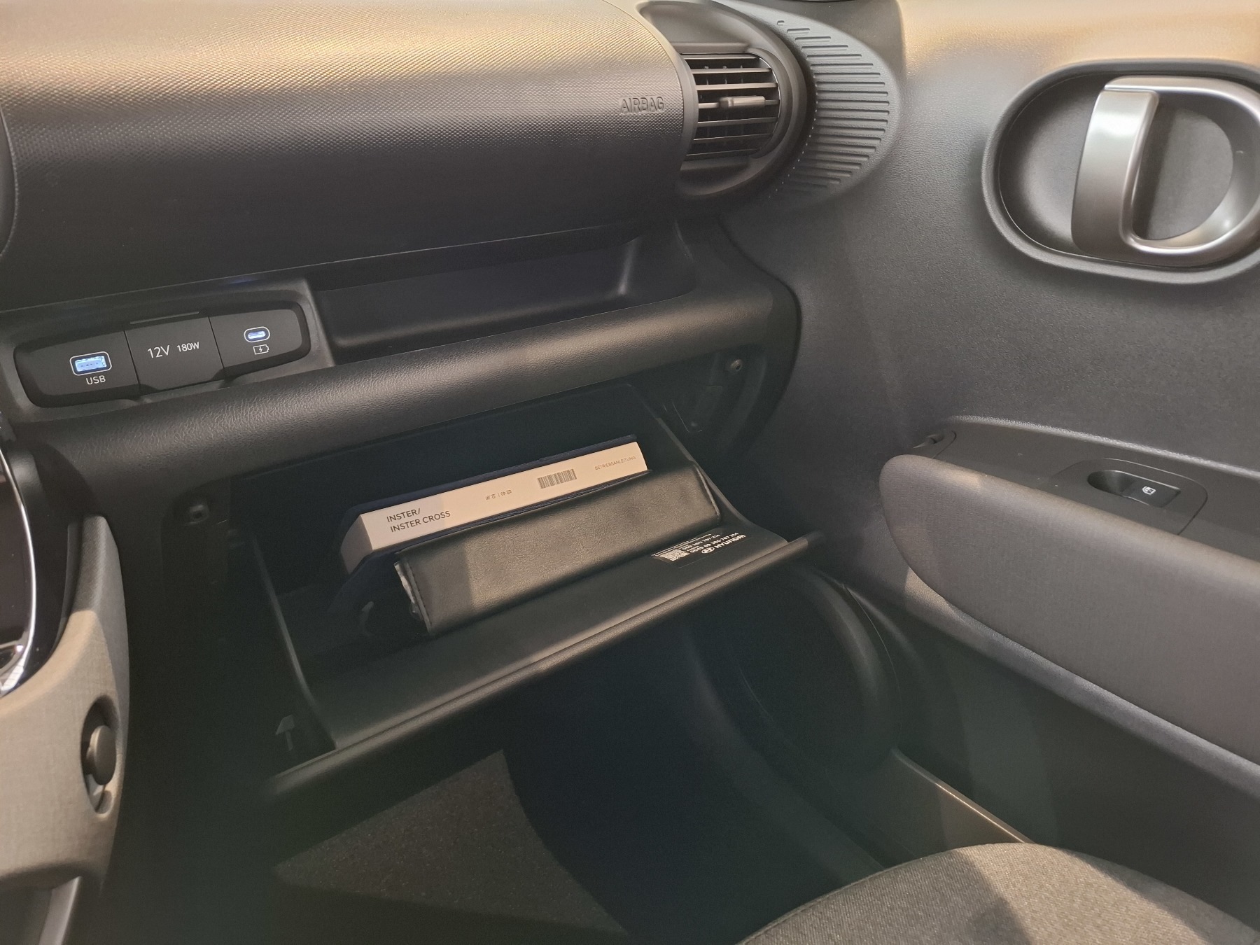 Bild 33 - INSTER EV (MY26) 42 kWh (97 PS) 2WD Trend