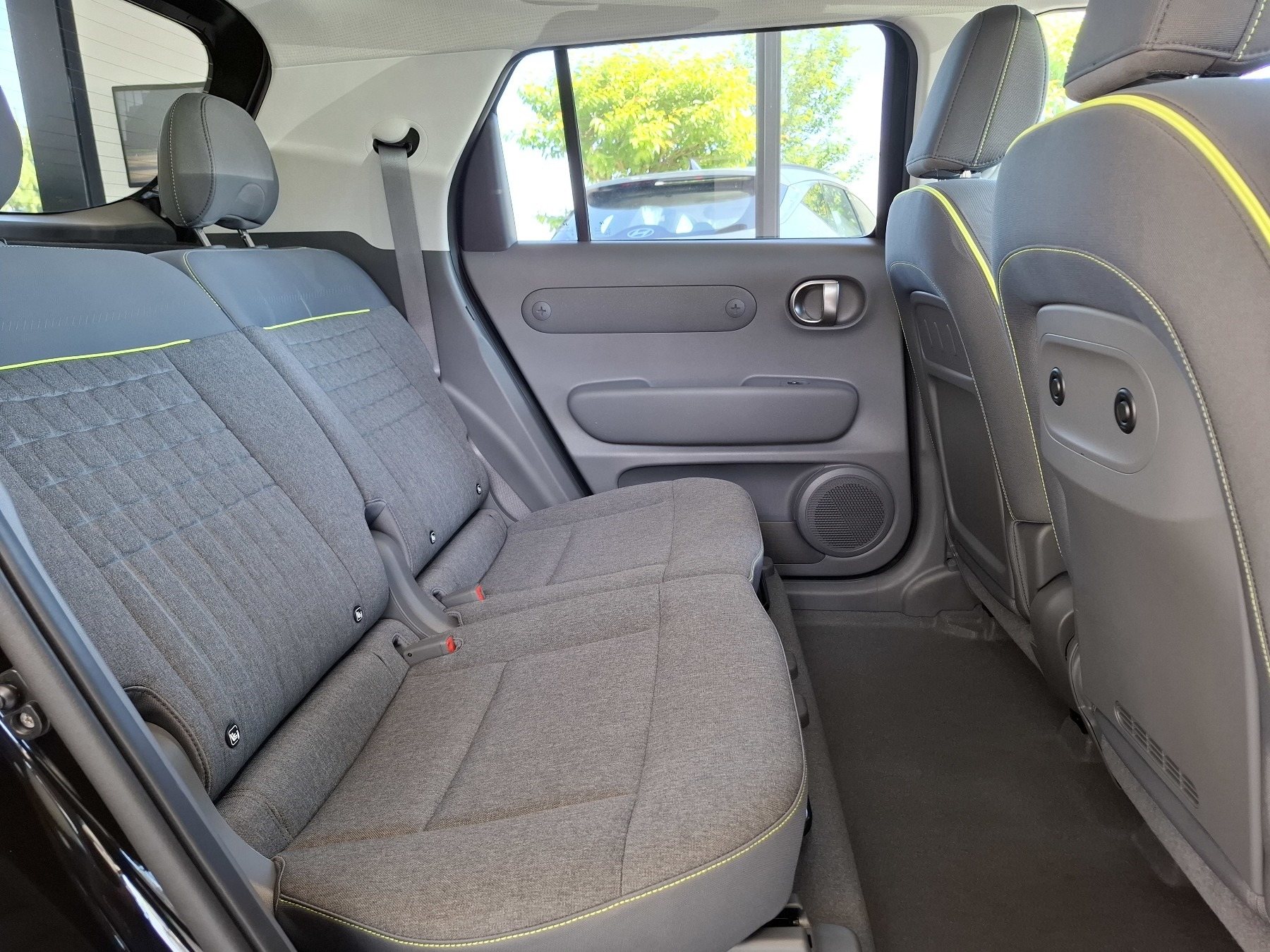 Bild 14 - INSTER Cross EV (MY25) 49 kWh (115 PS) 2WD