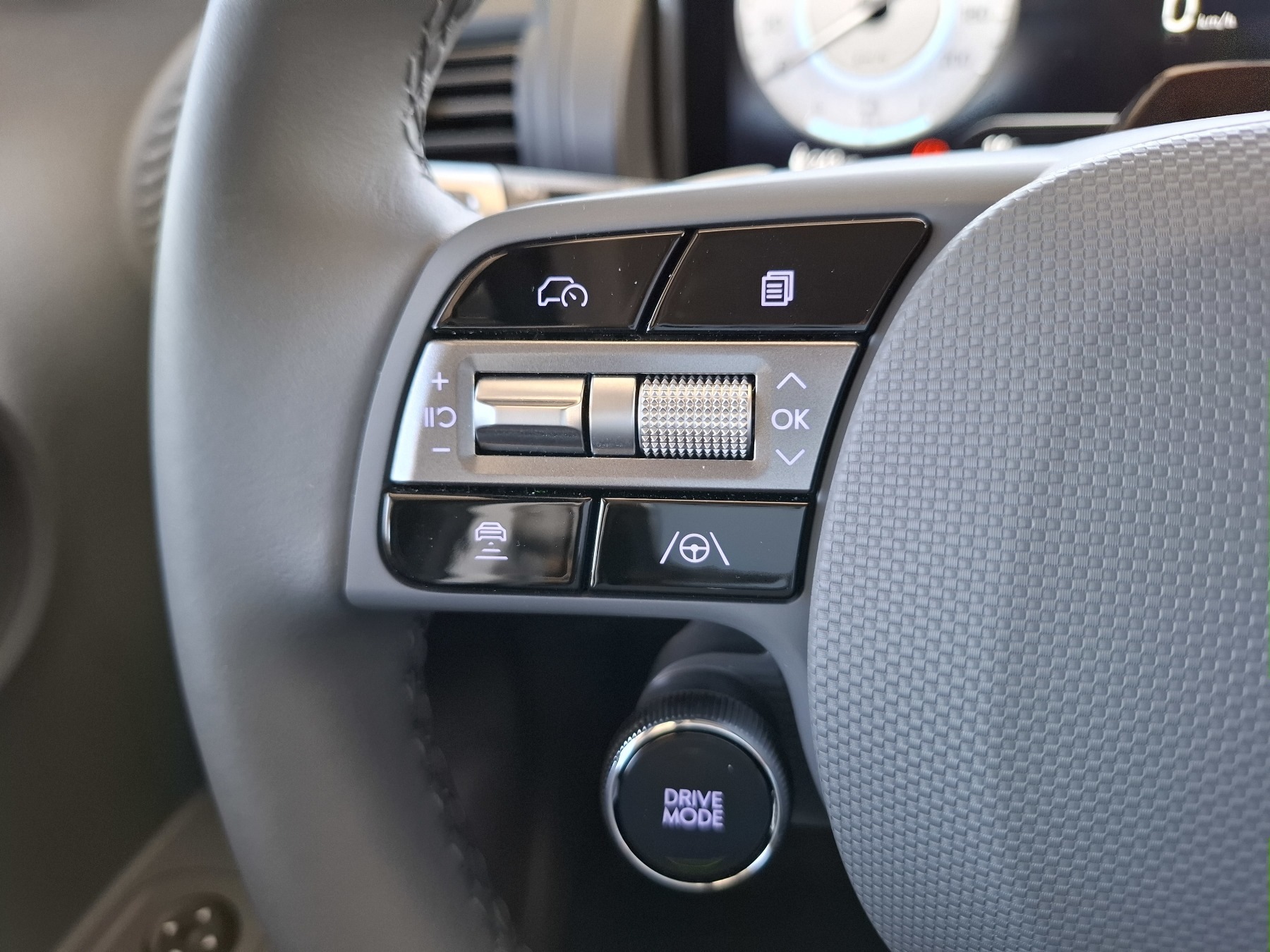 Bild 22 - INSTER Cross EV (MY25) 49 kWh (115 PS) 2WD