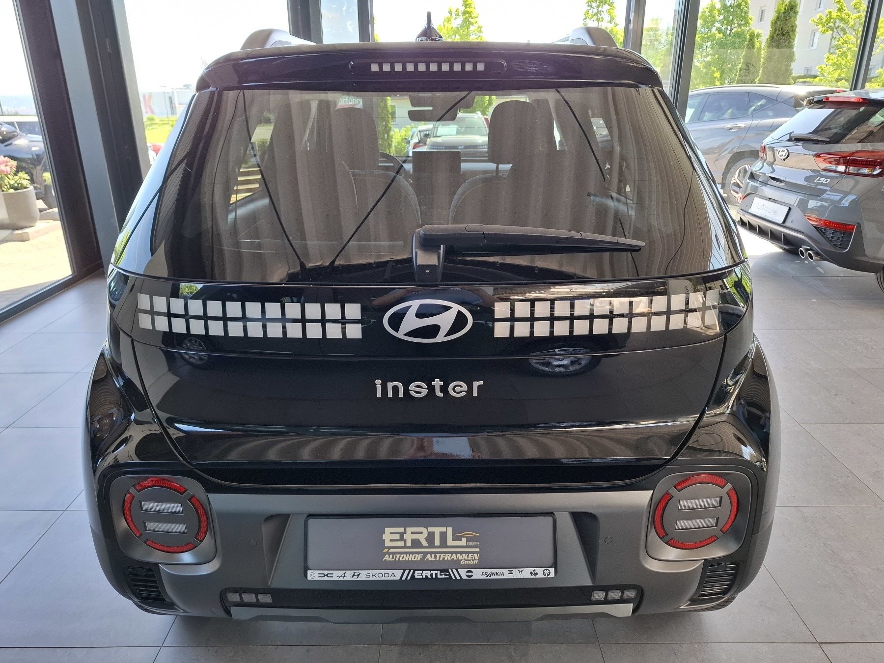Bild 8 - INSTER Cross EV (MY25) 49 kWh (115 PS) 2WD