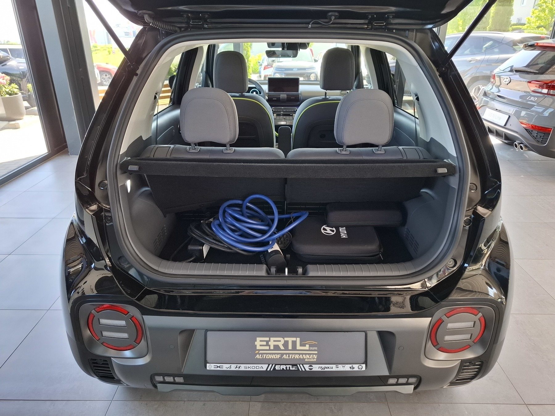 Bild 9 - INSTER Cross EV (MY25) 49 kWh (115 PS) 2WD