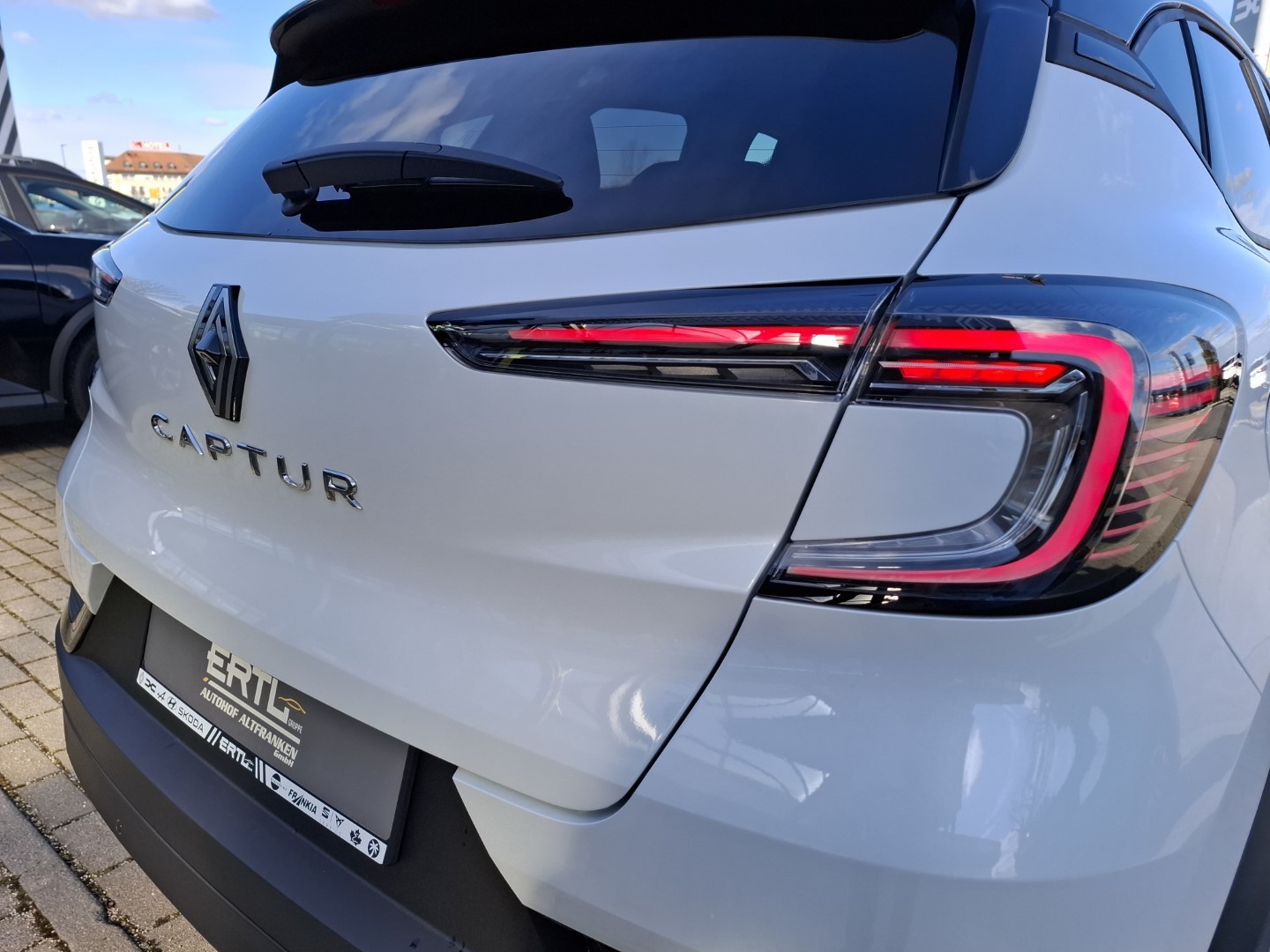 Bild 37 - Captur Techno TCe 90