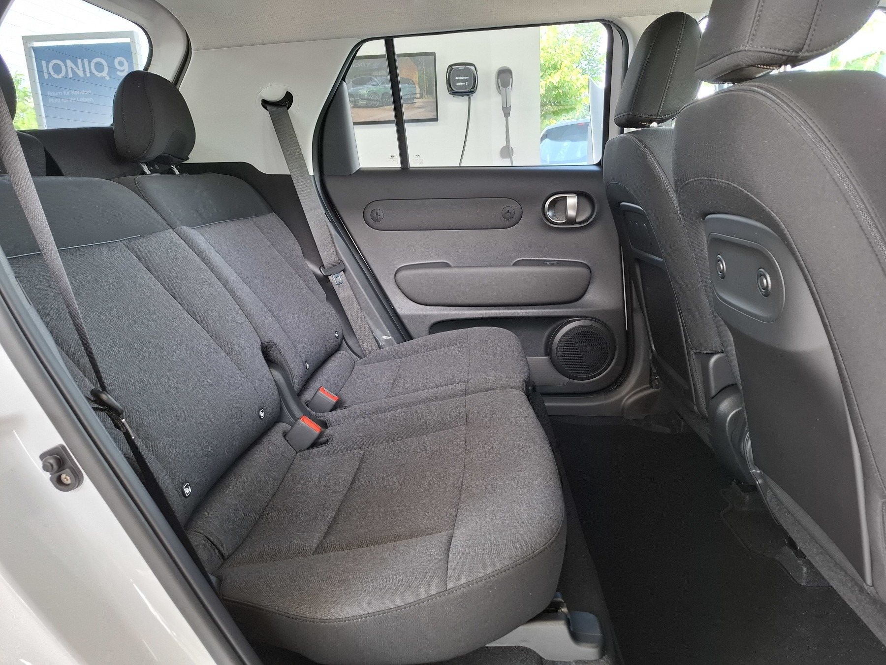 Bild 17 - INSTER EV (MY26) 42 kWh (97 PS) 2WD Trend