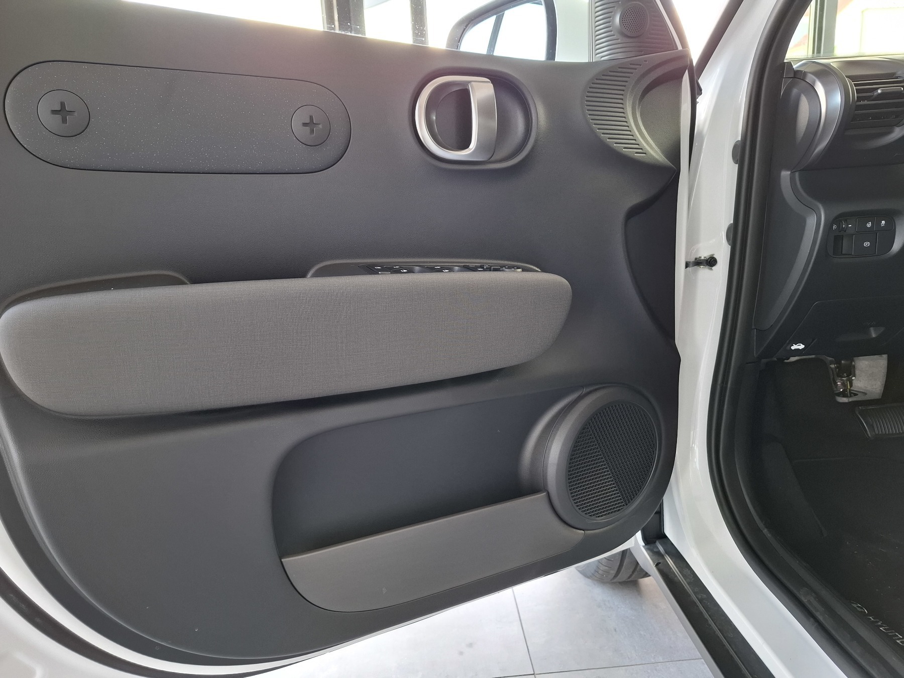 Bild 37 - INSTER EV (MY26) 42 kWh (97 PS) 2WD Trend