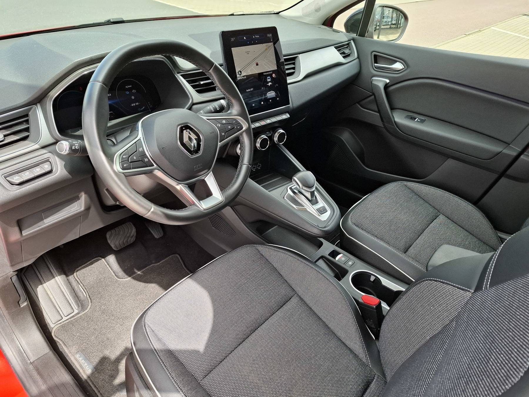 Bild 17 - Captur INTENS E-TECH PLUG-IN 160