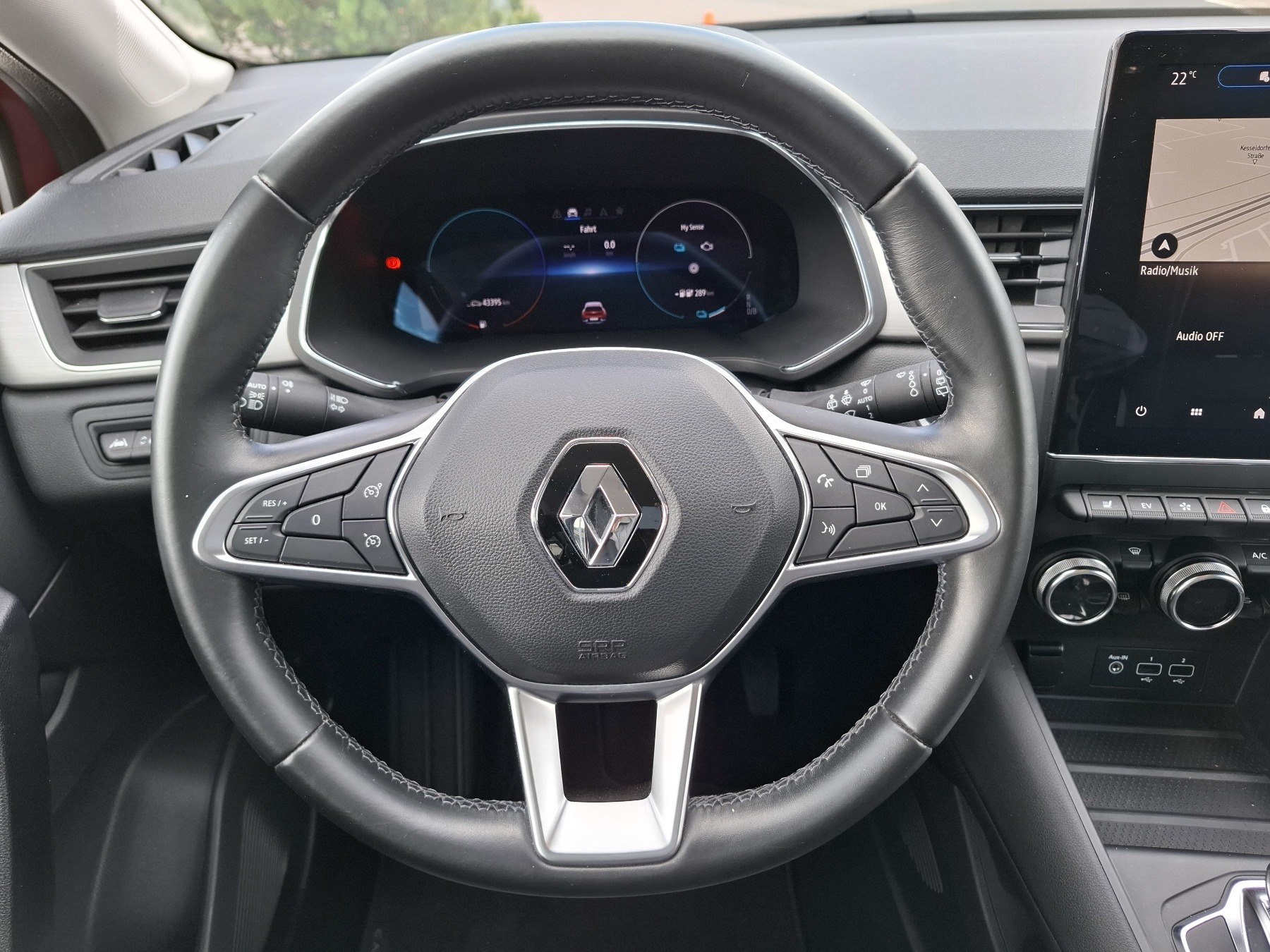 Bild 18 - Captur INTENS E-TECH PLUG-IN 160