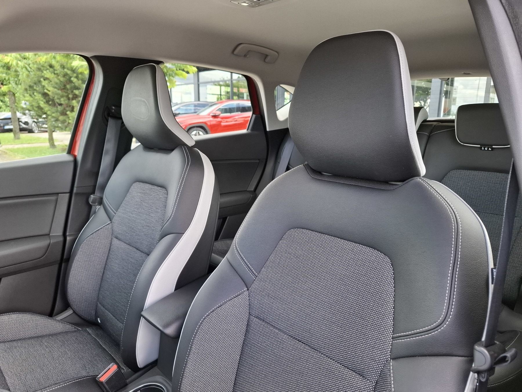 Bild 30 - Captur INTENS E-TECH PLUG-IN 160