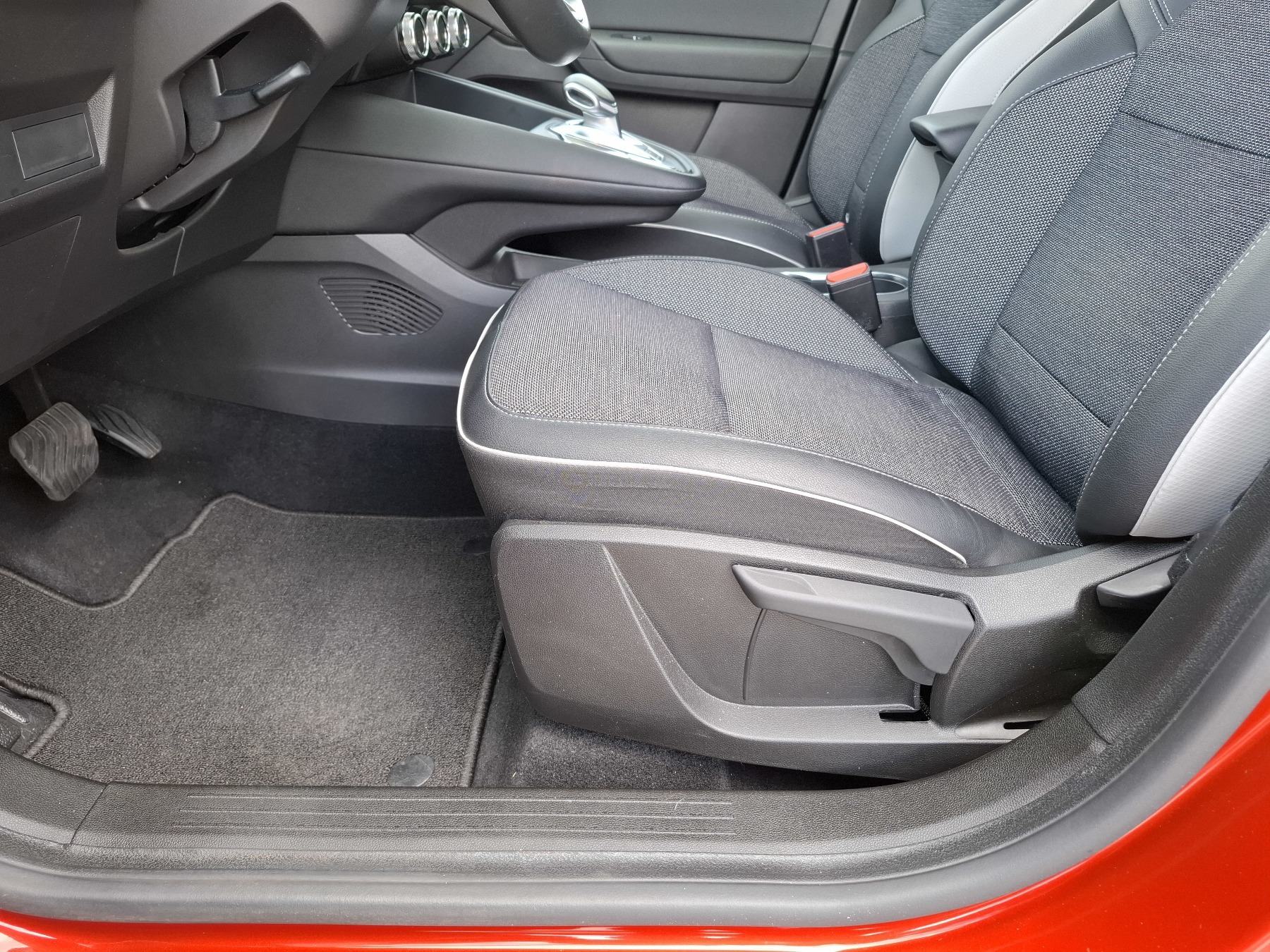 Bild 31 - Captur INTENS E-TECH PLUG-IN 160