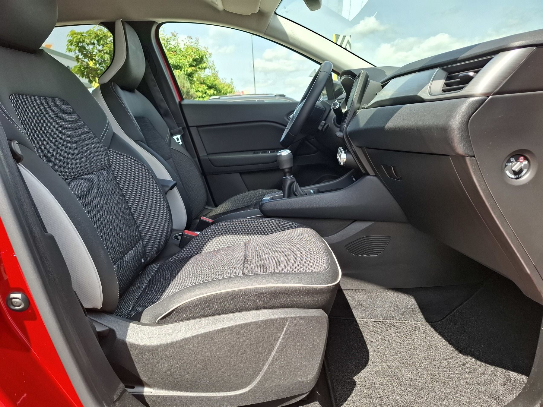 Bild 15 - Captur INTENS TCe 100