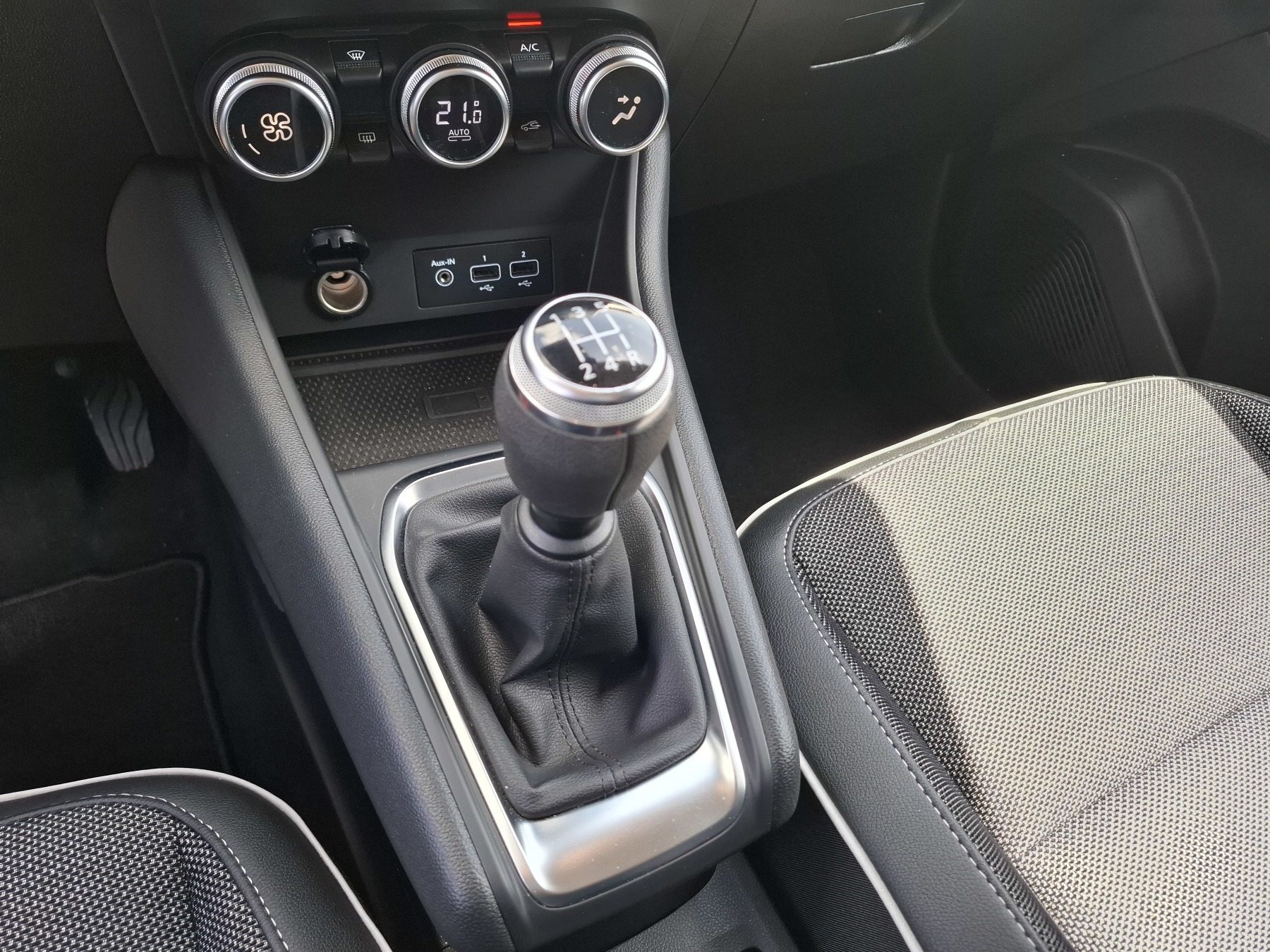 Bild 25 - Captur INTENS TCe 100