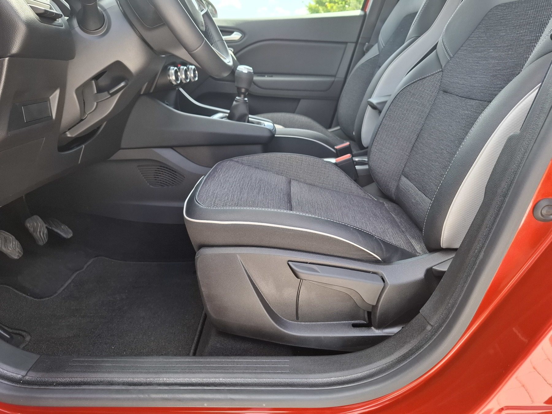 Bild 29 - Captur INTENS TCe 100