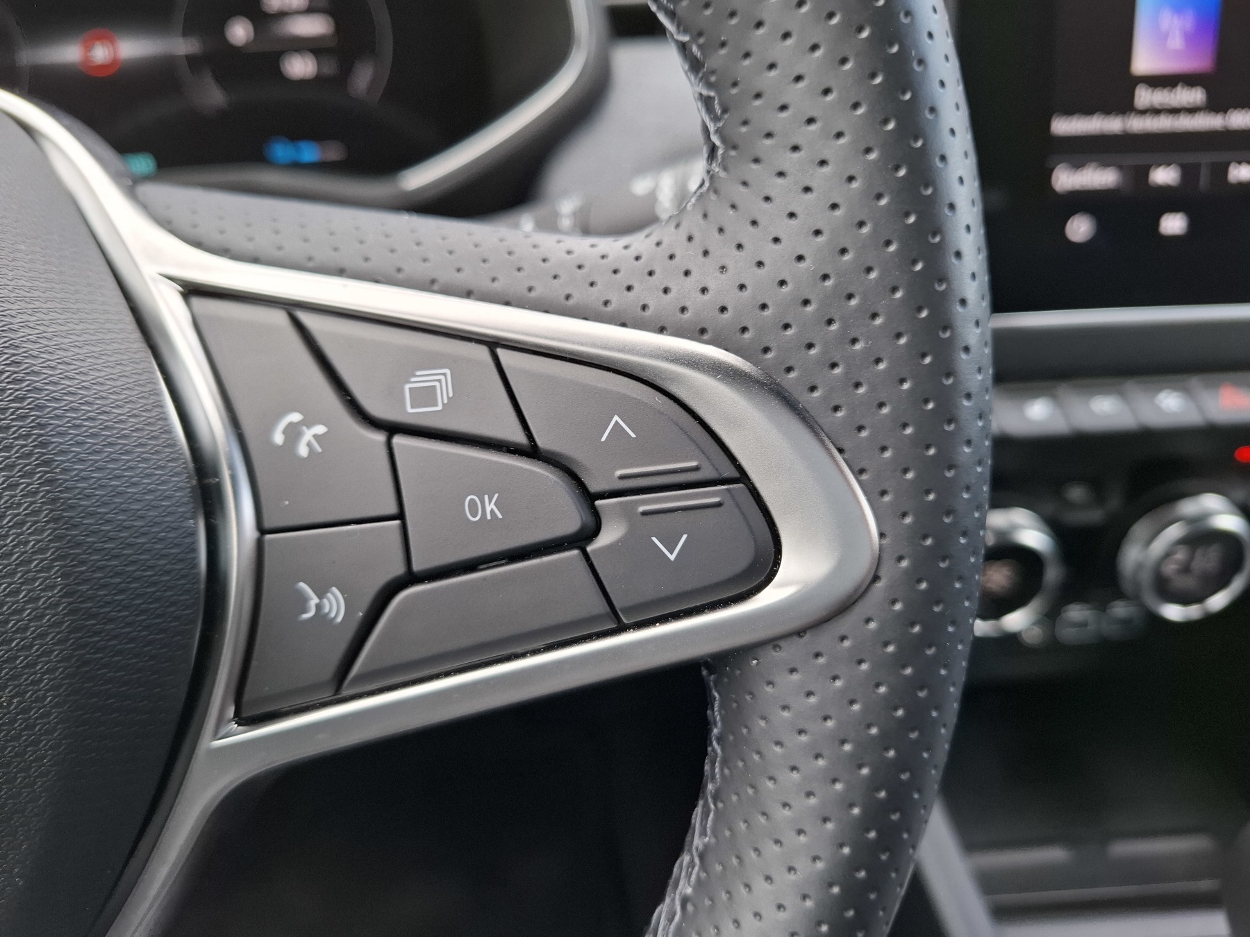 Bild 20 - Clio Techno E-TECH Full Hybrid 145