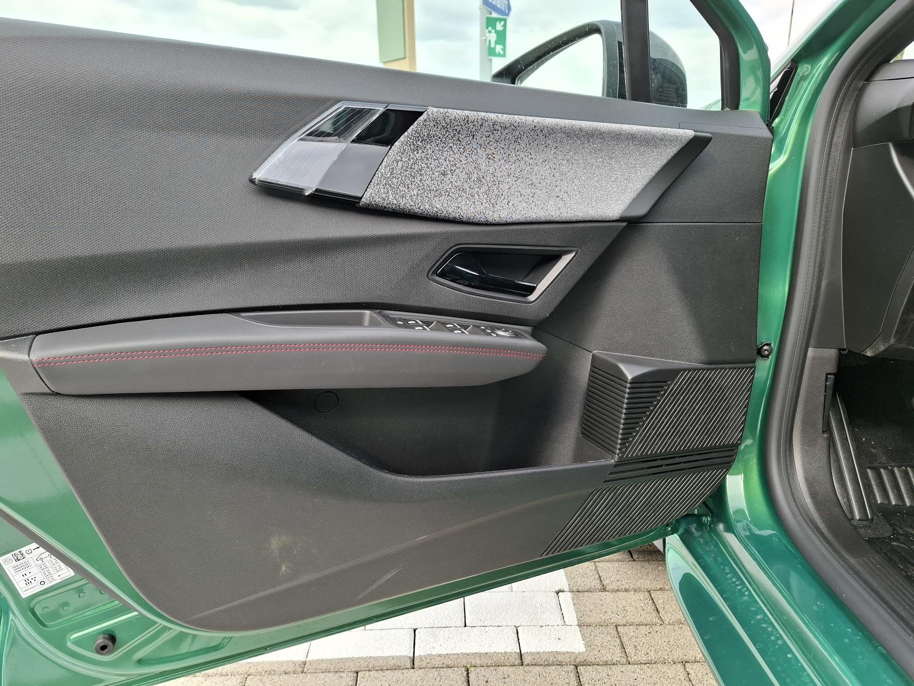 Bild 30 - Clio Techno TCe 115