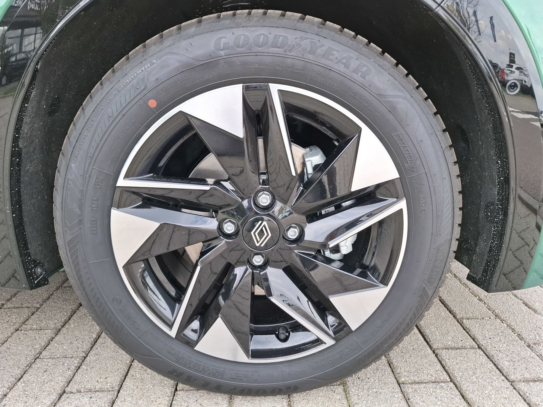 Bild 35 - Clio Techno TCe 115