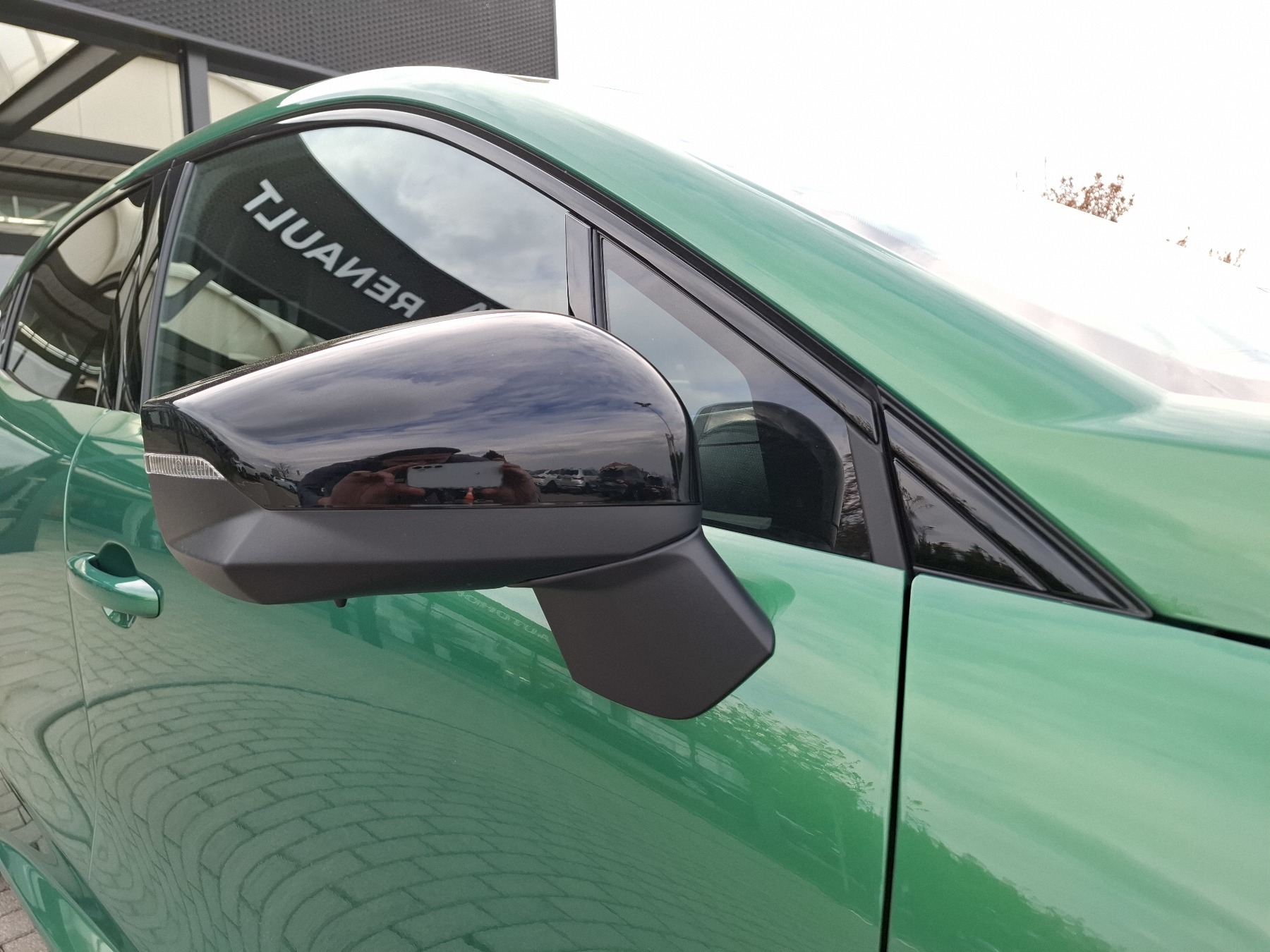 Bild 36 - Clio Techno TCe 115
