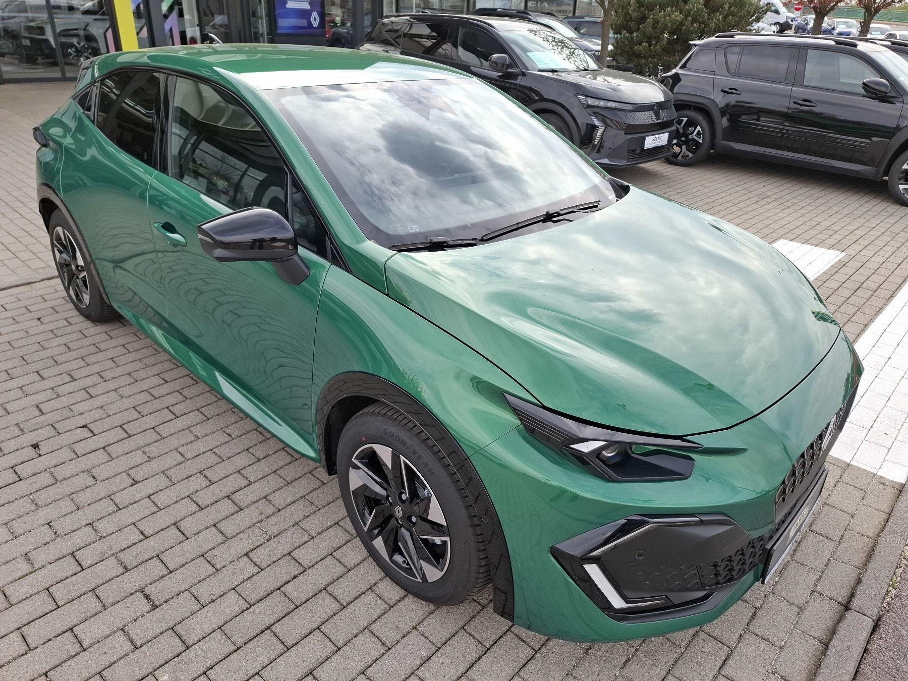 Bild 4 - Clio Techno TCe 115
