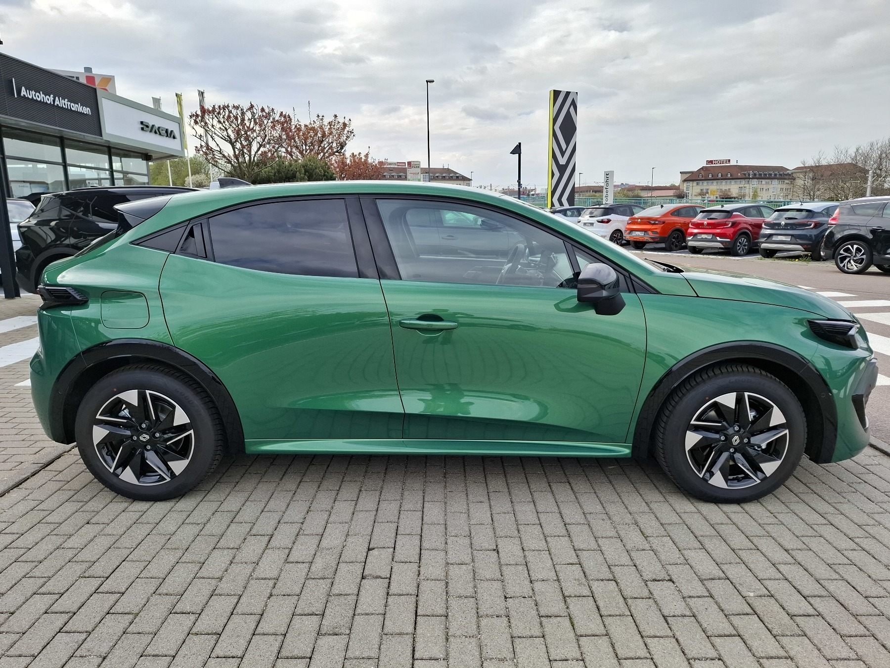 Bild 5 - Clio Techno TCe 115