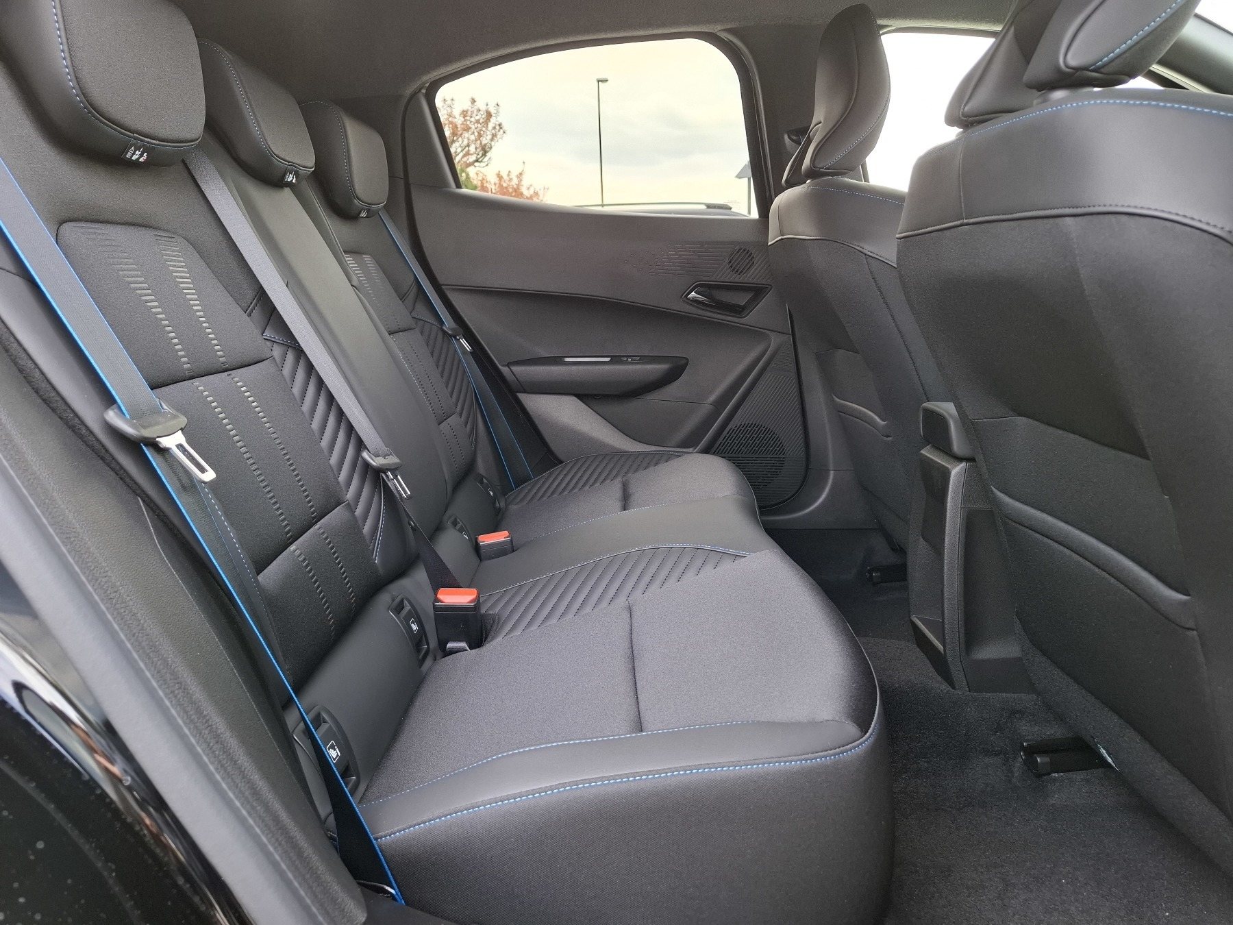 Bild 14 - Clio Esprit Alpine TCe 115 EDC