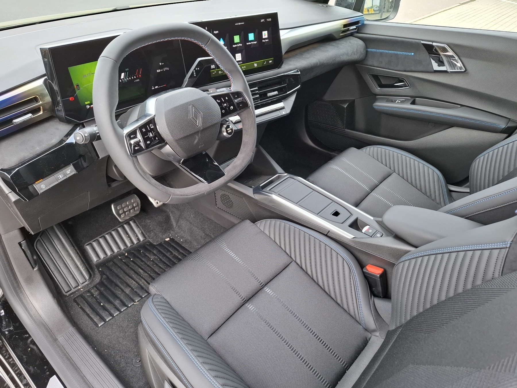 Bild 17 - Clio Esprit Alpine TCe 115 EDC