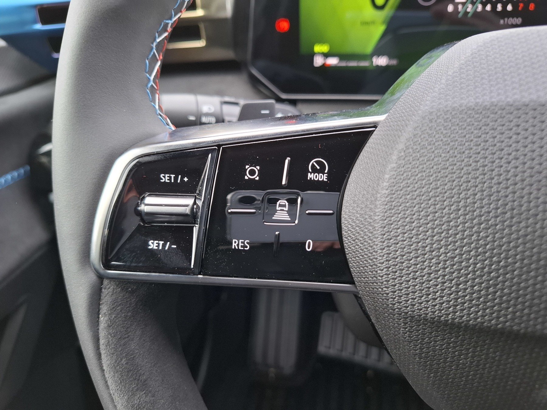 Bild 19 - Clio Esprit Alpine TCe 115 EDC