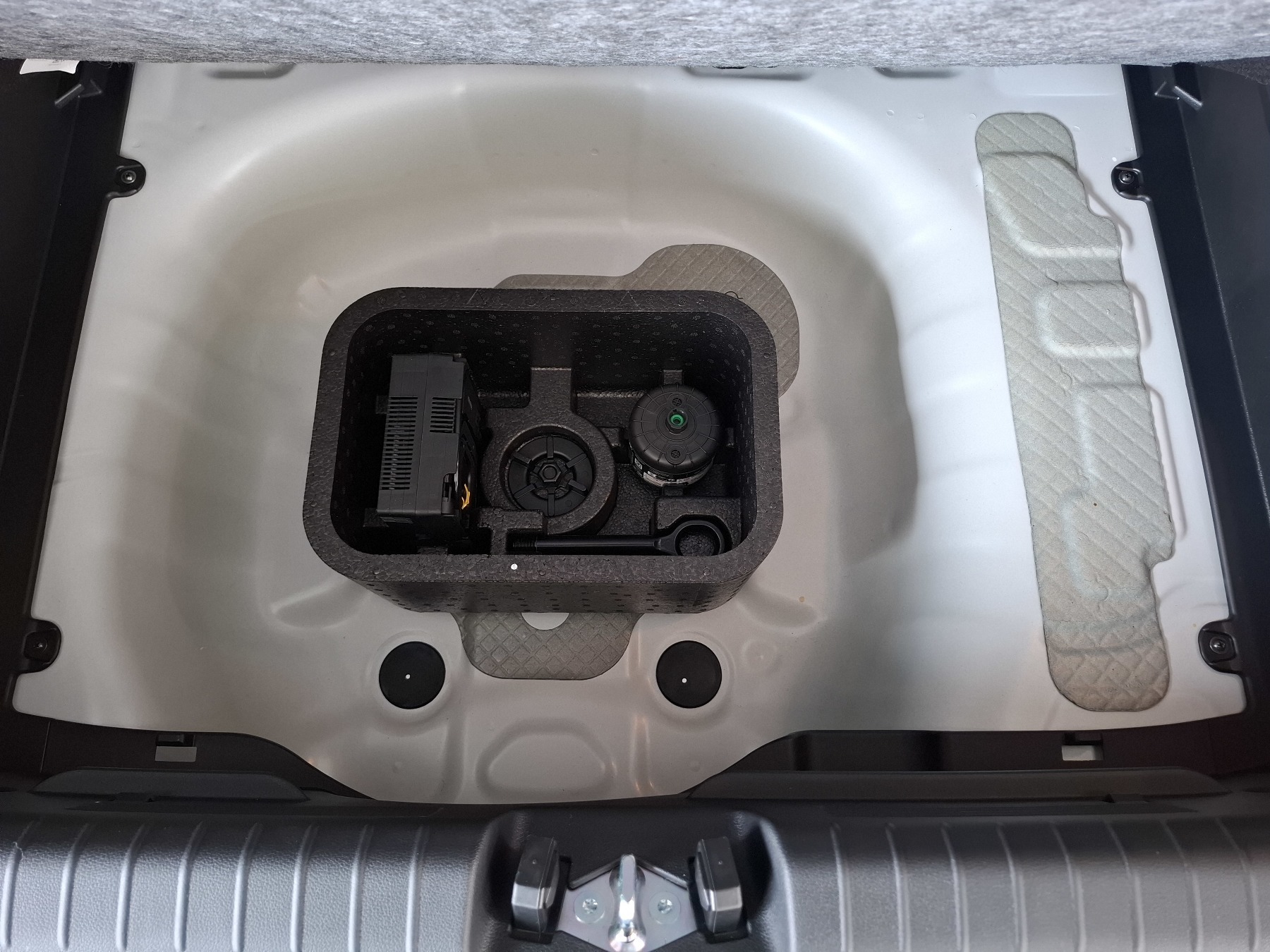 Bild 12 - i20 FL (MY26) 1.0 T-GDI (90 PS) 6-MT Blackline