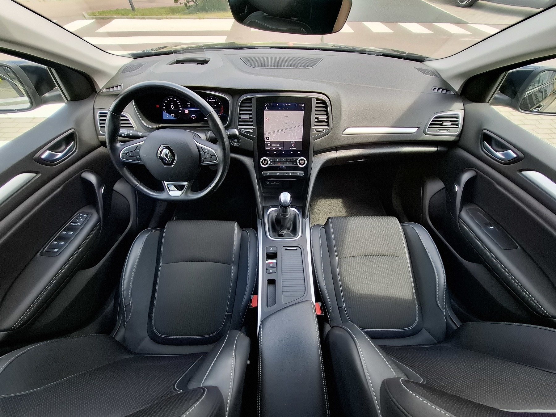 Bild 17 - Megane 5-Türer INTENS TCe 140 GPF